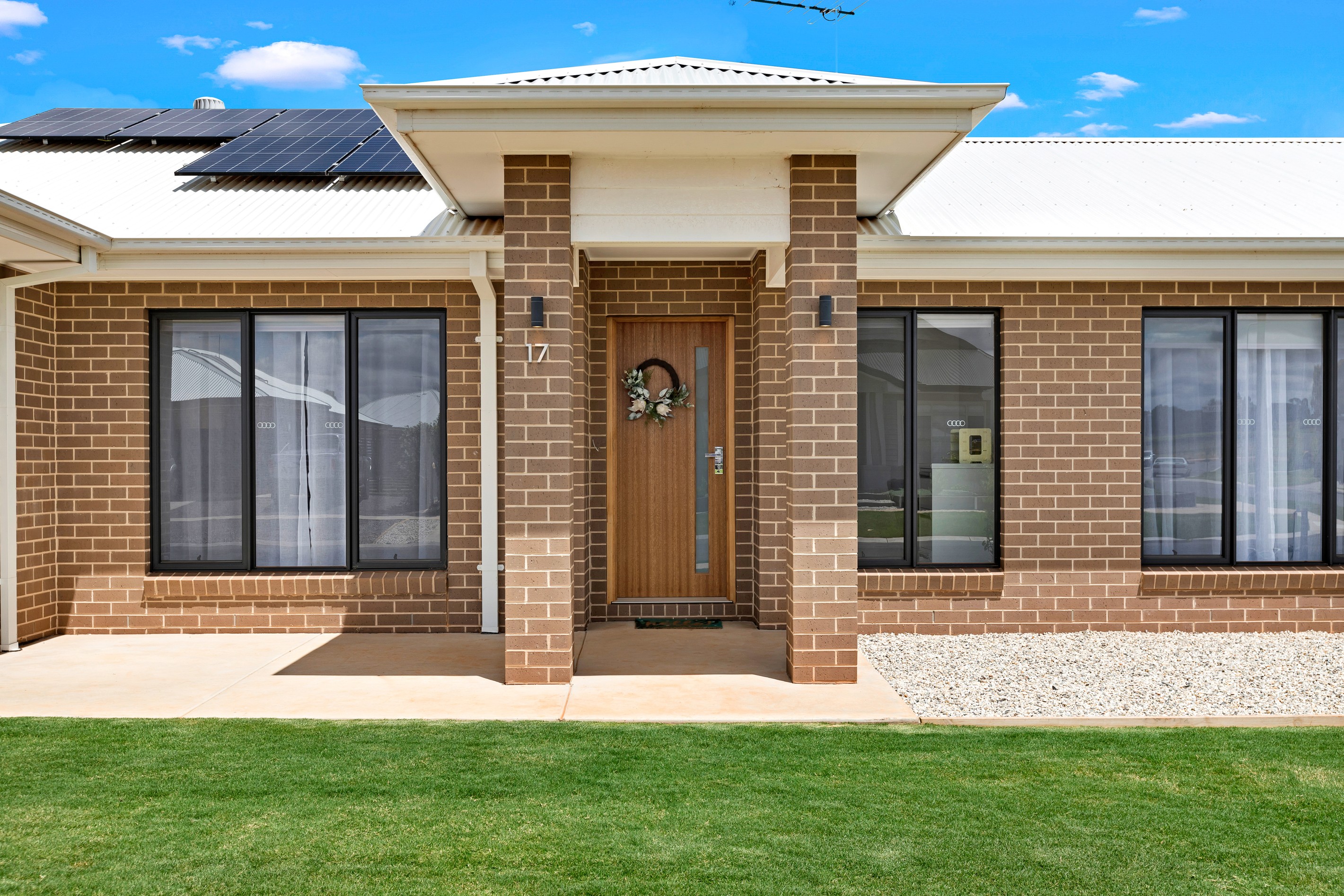 17 Bologna Avenue, Irymple, VIC 3498