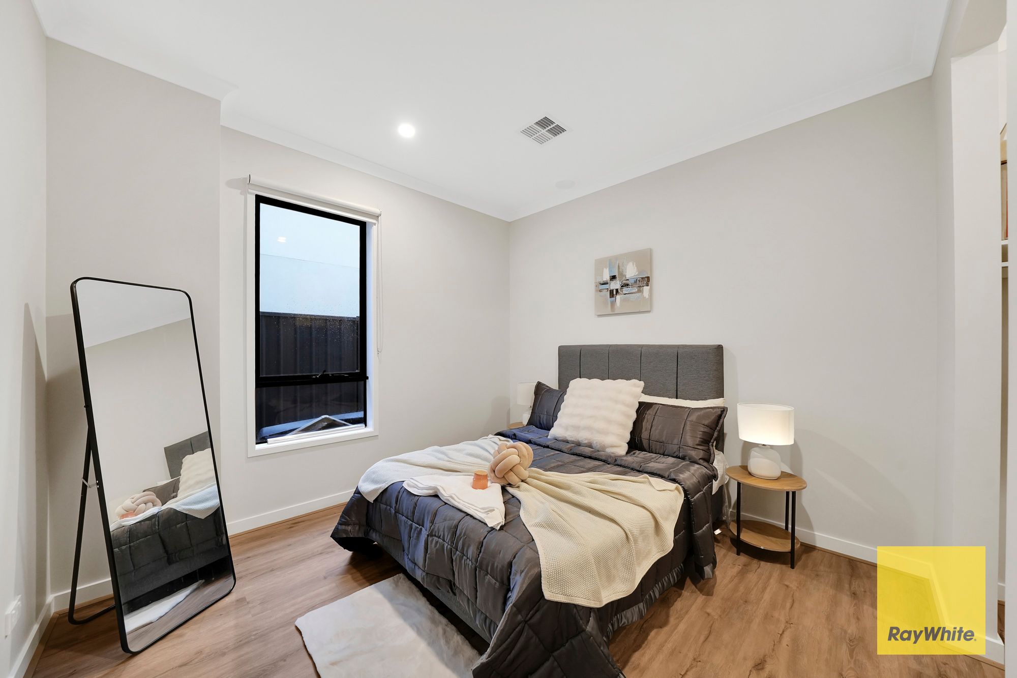 21 Altar Street — photo 11 of 20