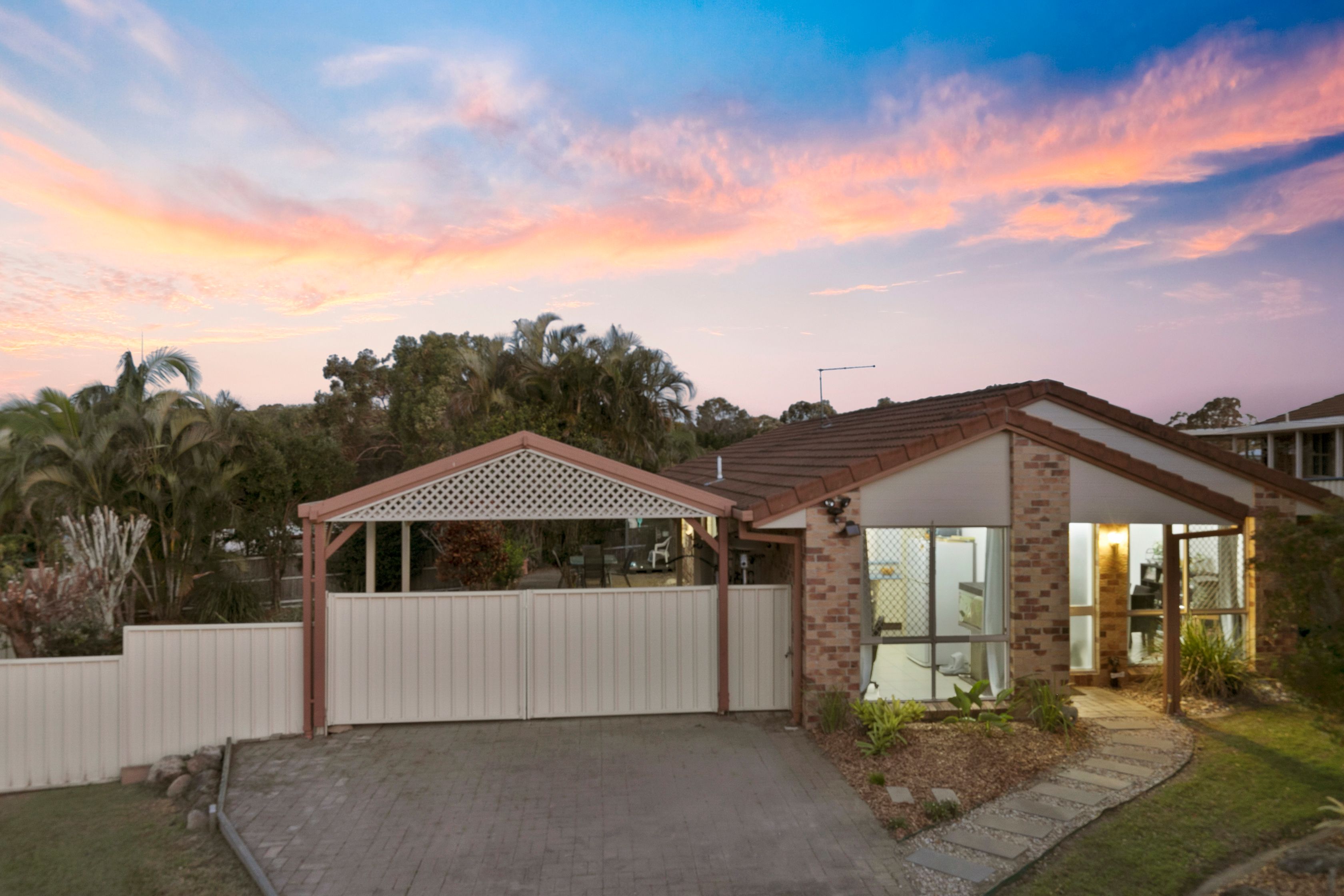 13 Stretton Court, Alexandra Hills QLD 4161