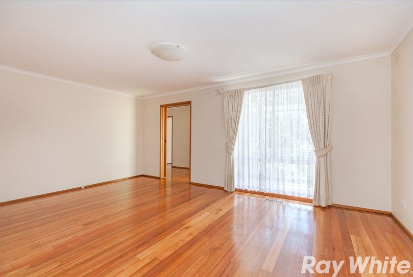 1 Dickerson Avenue, Mill Park, VIC 3082