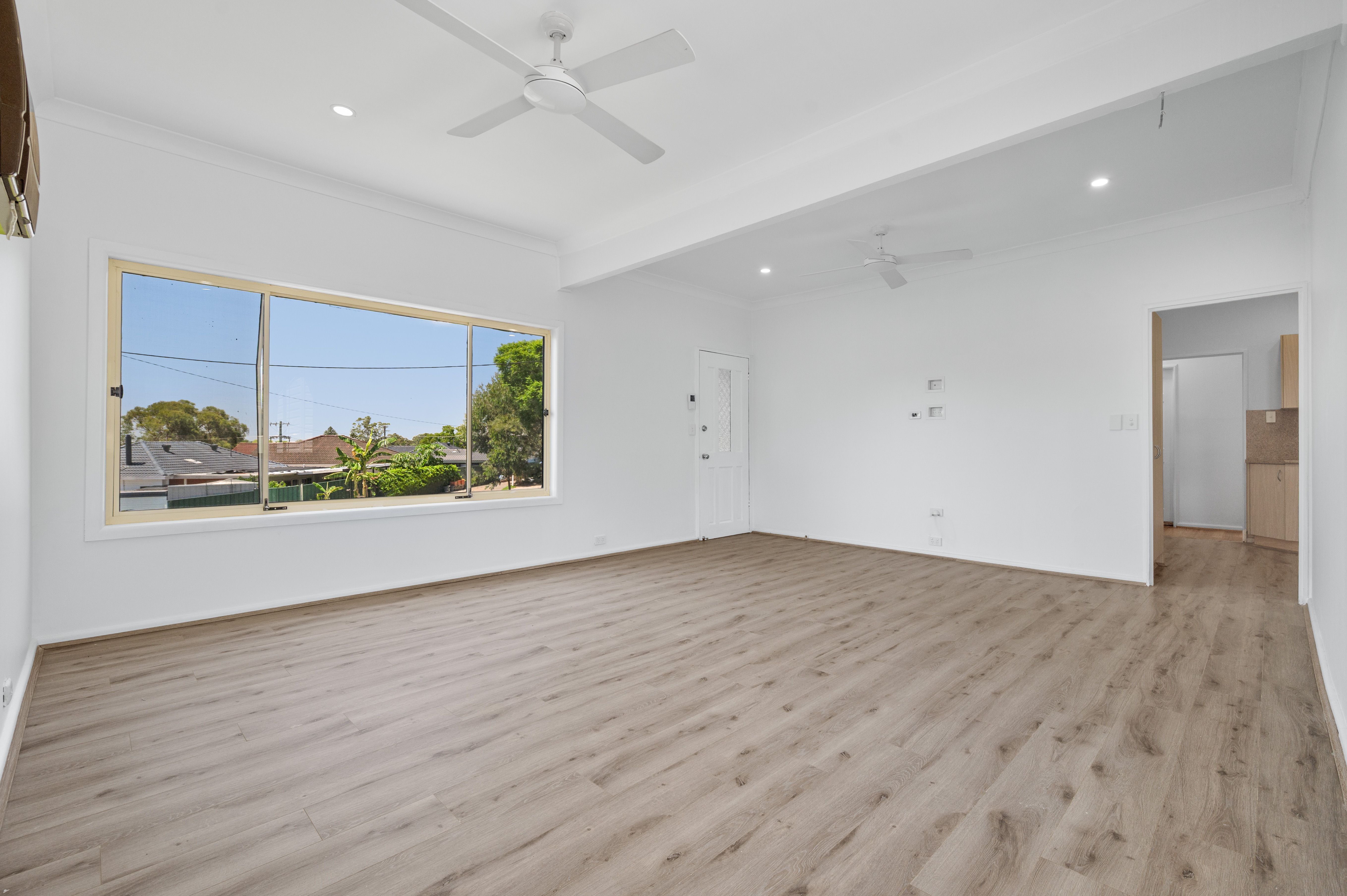 5 Coraki Avenue, Campbelltown, NSW 2560