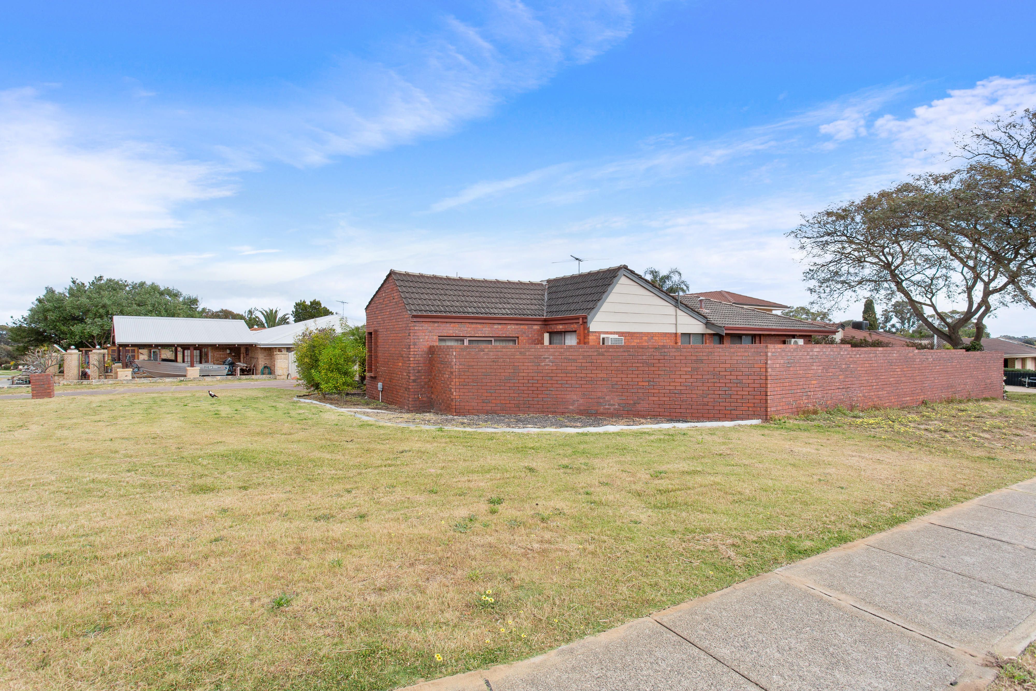 94 Wimbledon Drive, Kingsley, WA 6026