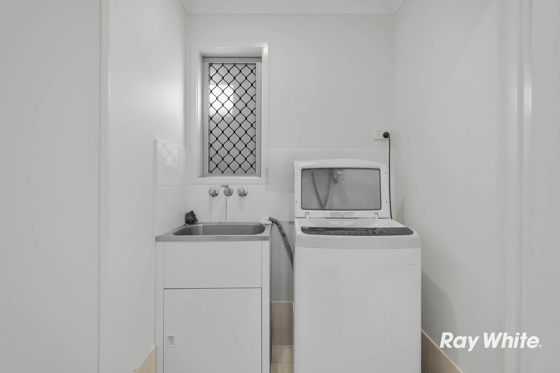 28/1 Isla Street — photo 12 of 16