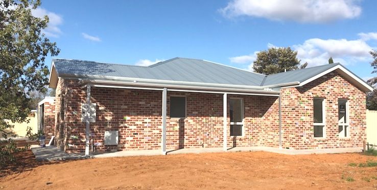 1 Pine Avenue, Red Cliffs, VIC 3496