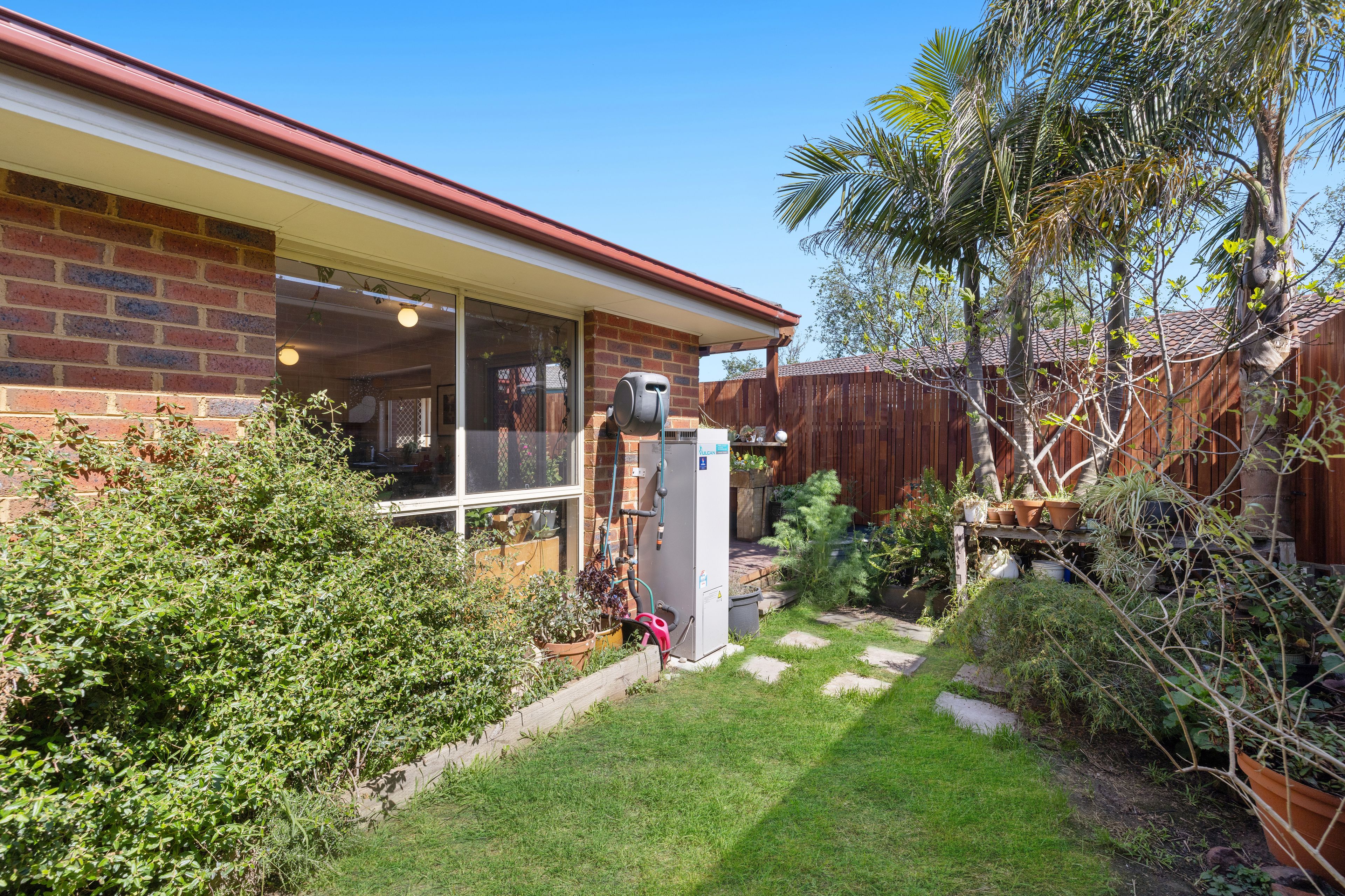 2/9 Maryborough Road — photo 13 of 17