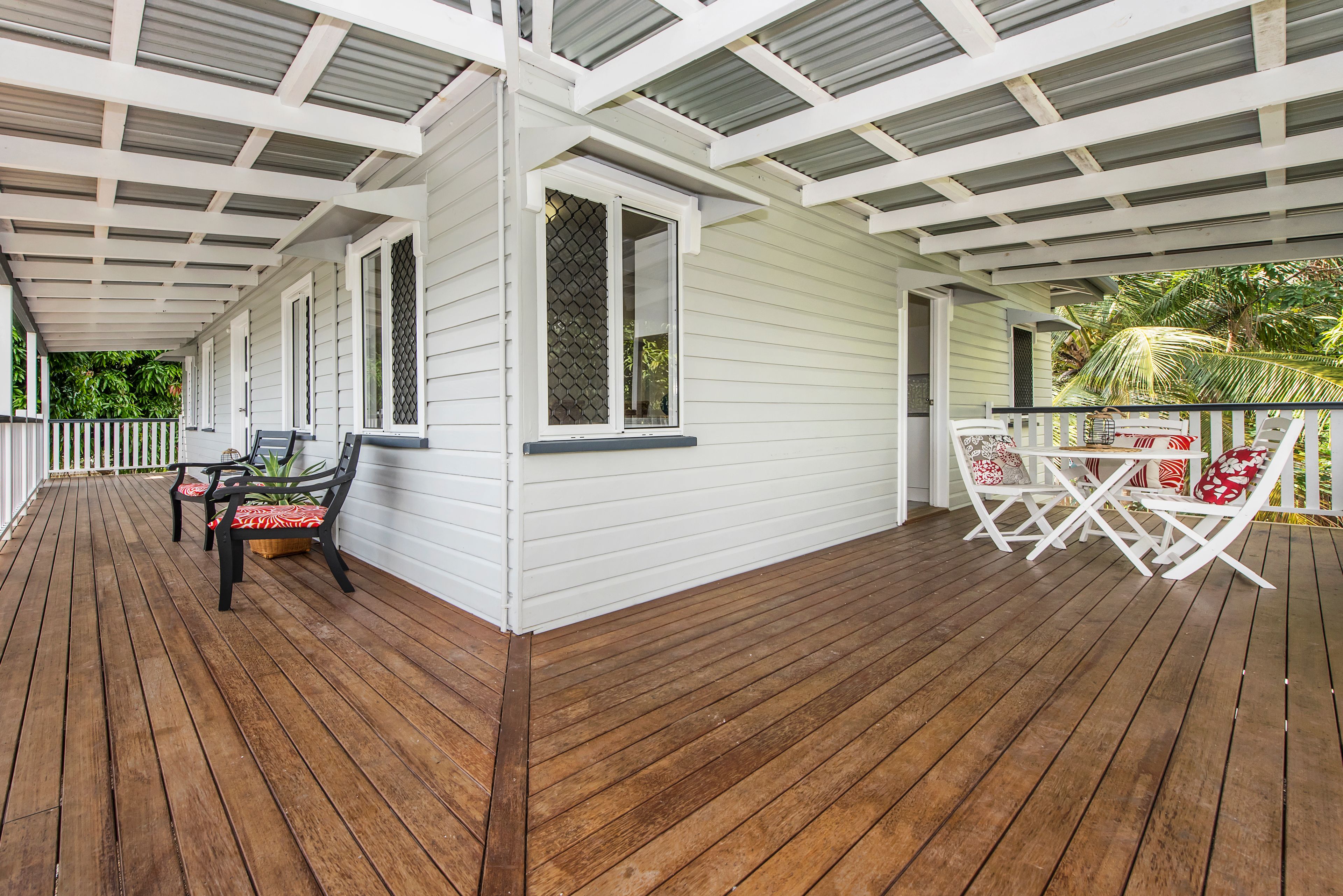 130 Kings Road, Hyde Park, QLD 4812