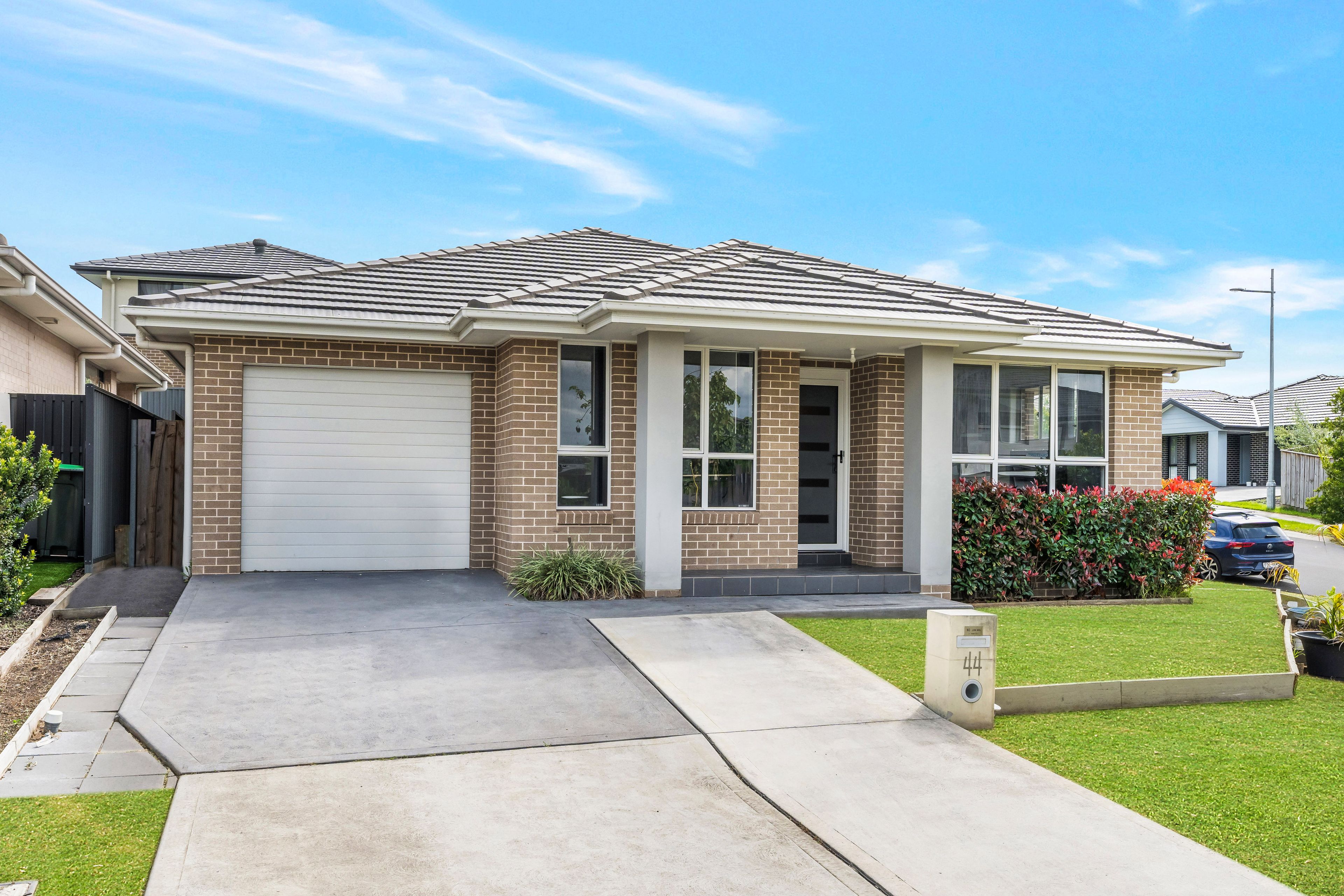44 Stratton Road, Oran Park, NSW 2570