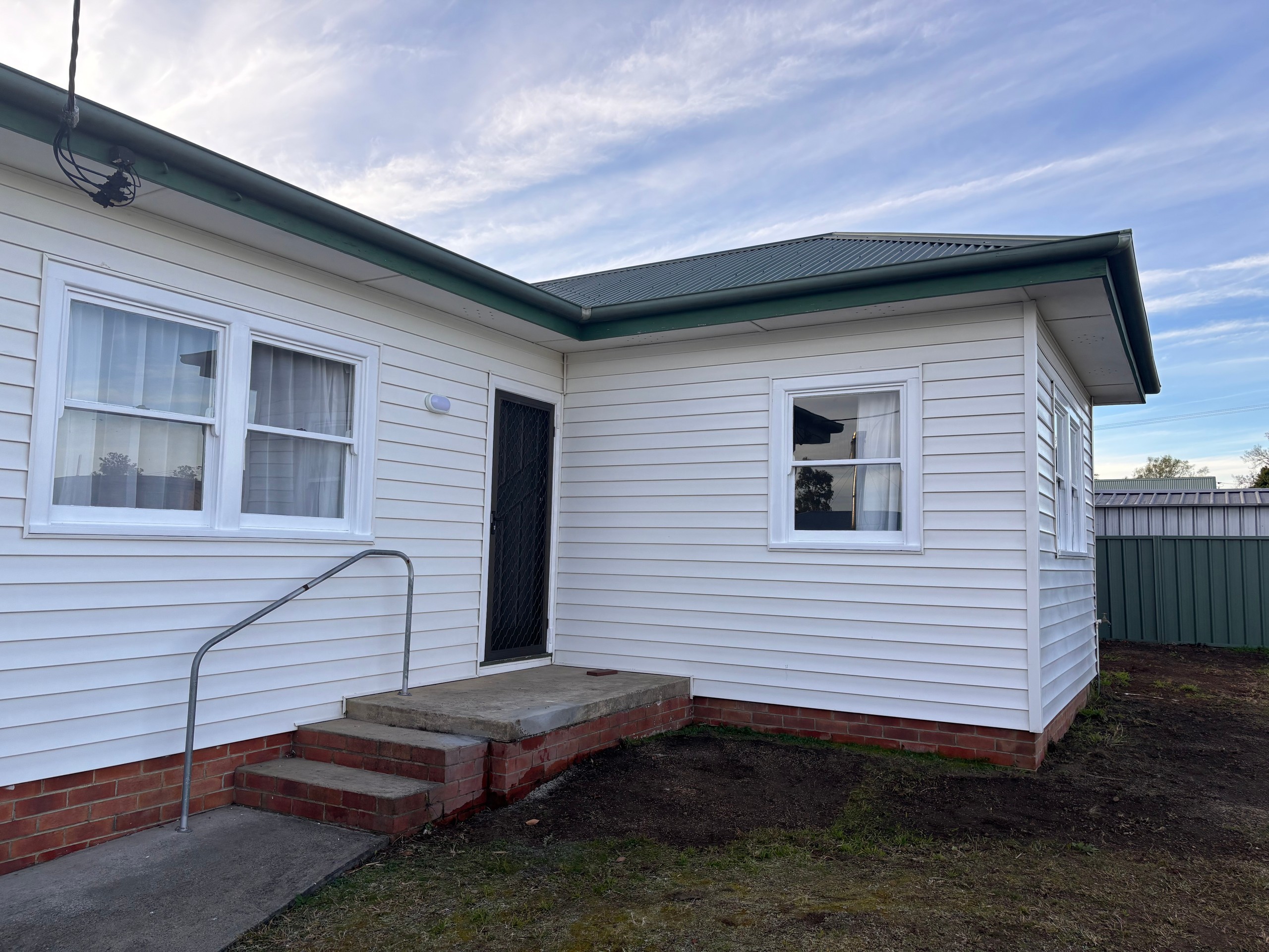 1 Tallayang Street, Bomaderry, NSW 2541