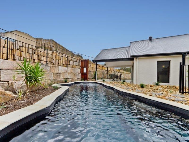 4 Louise Court, Cashmere QLD 4500