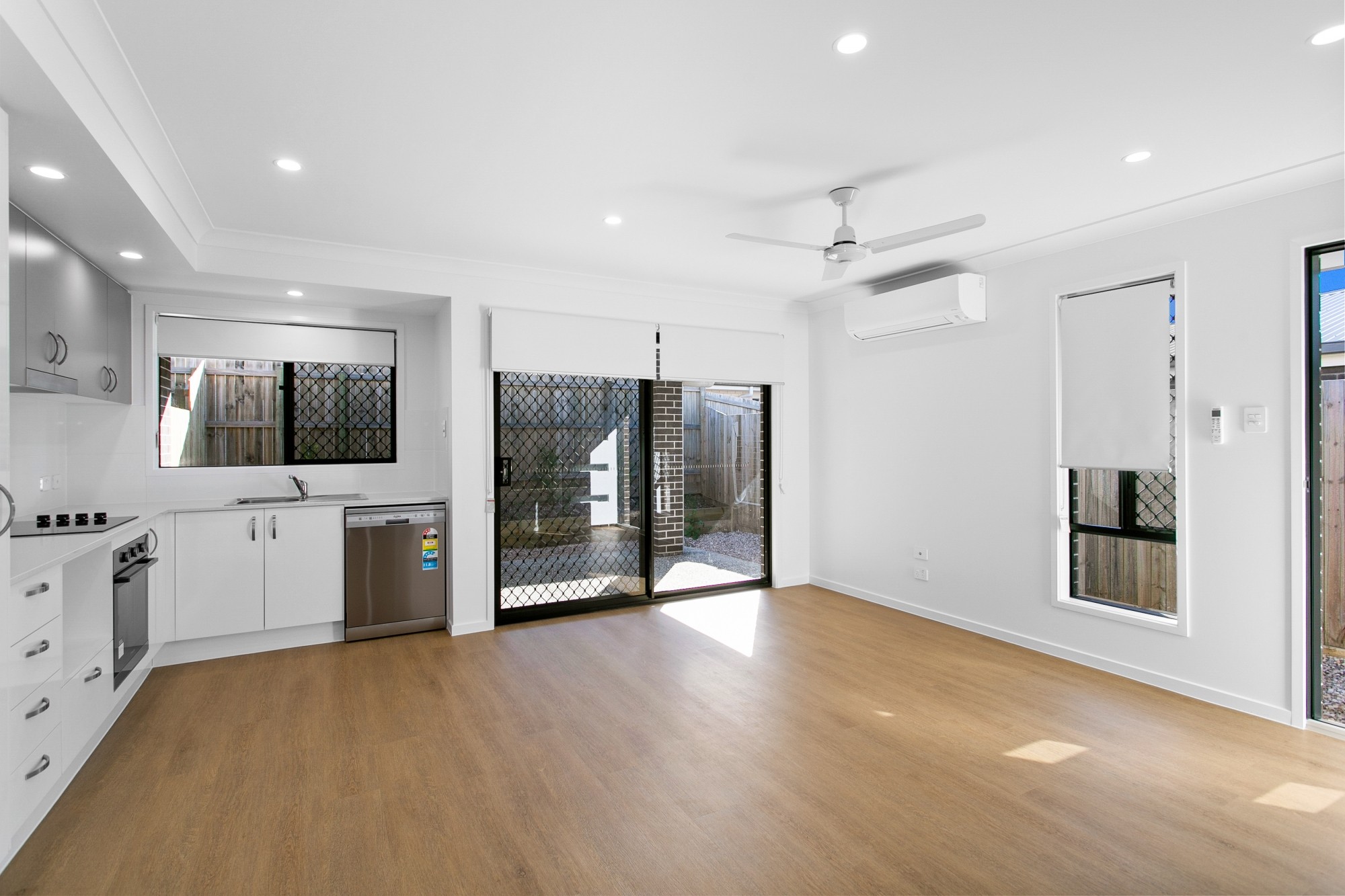 2/67 Celebration Crescent, Griffin, QLD 4503