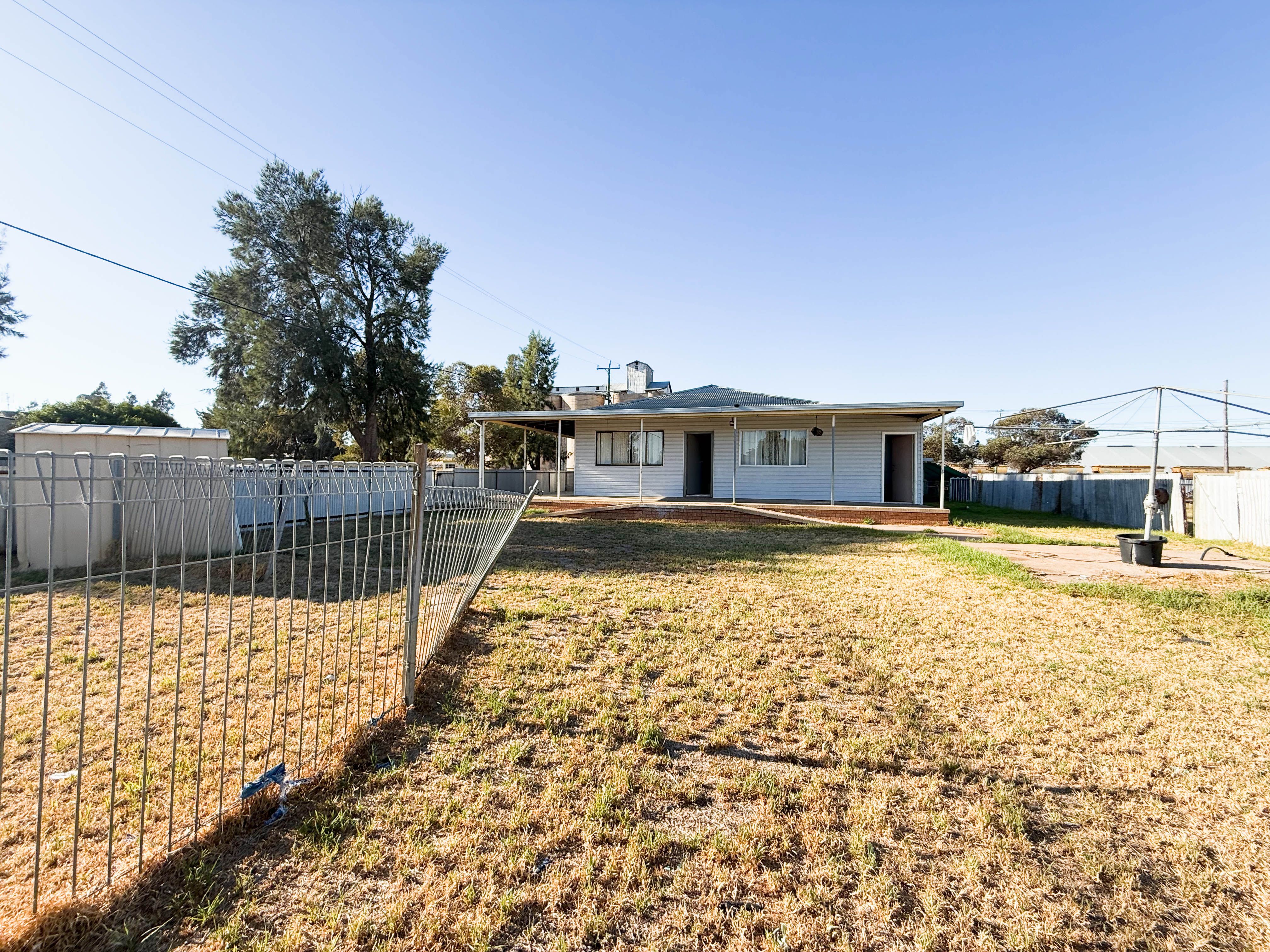 33-35 Station Street, Bogan Gate, NSW 2876