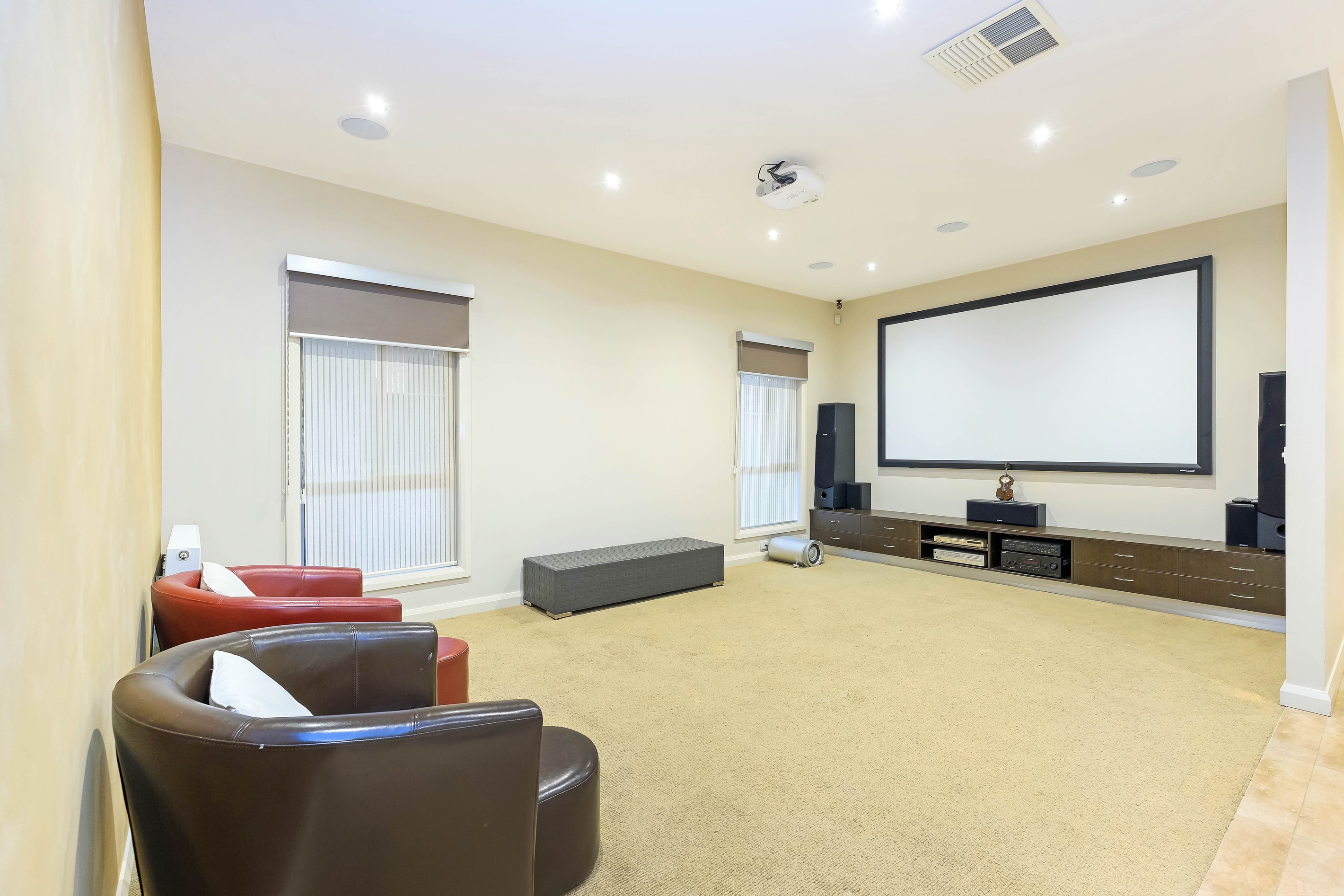 38 Golf Links Road, Glenroy, VIC 3046