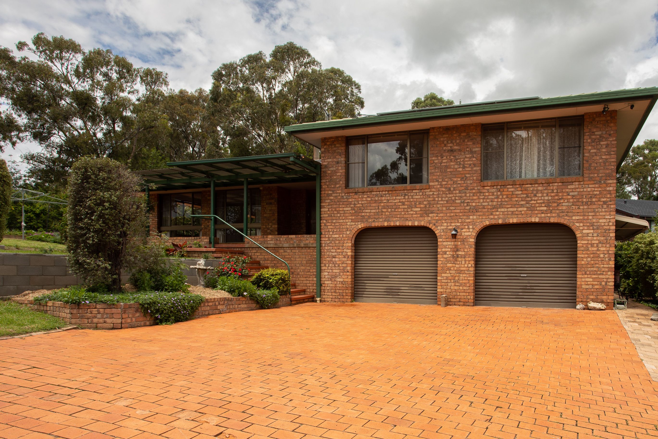 18 Bishop Crescent, Armidale, NSW 2350