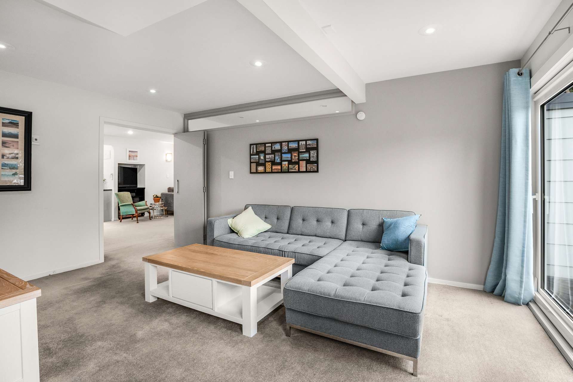 411 Muritai Road photo 4