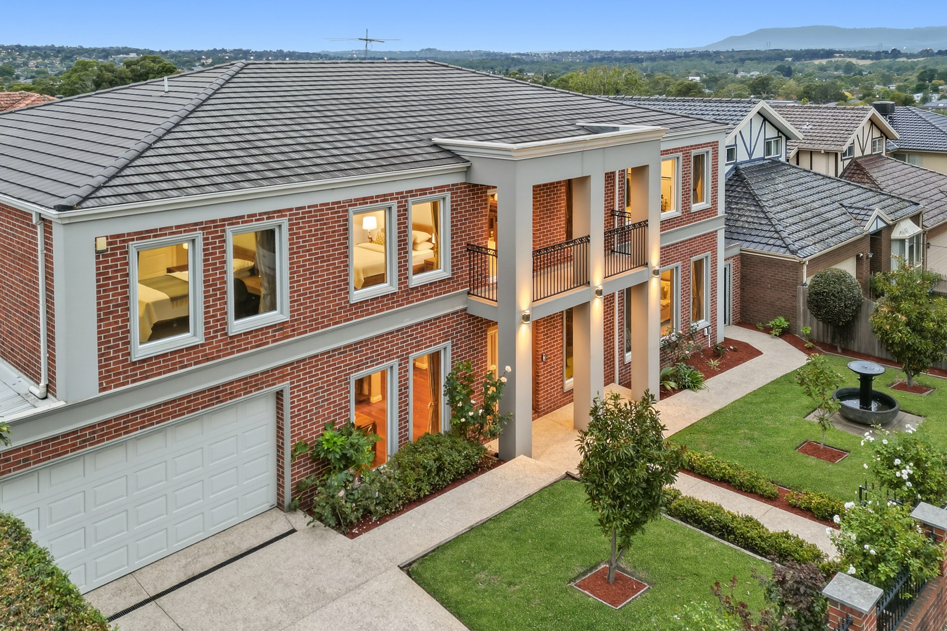 35 Clifford Street, Glen Waverley, VIC 3150