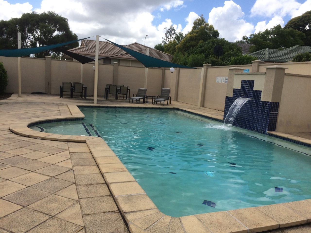 8/8 John Paul Drive, Daisy Hill, QLD 4127