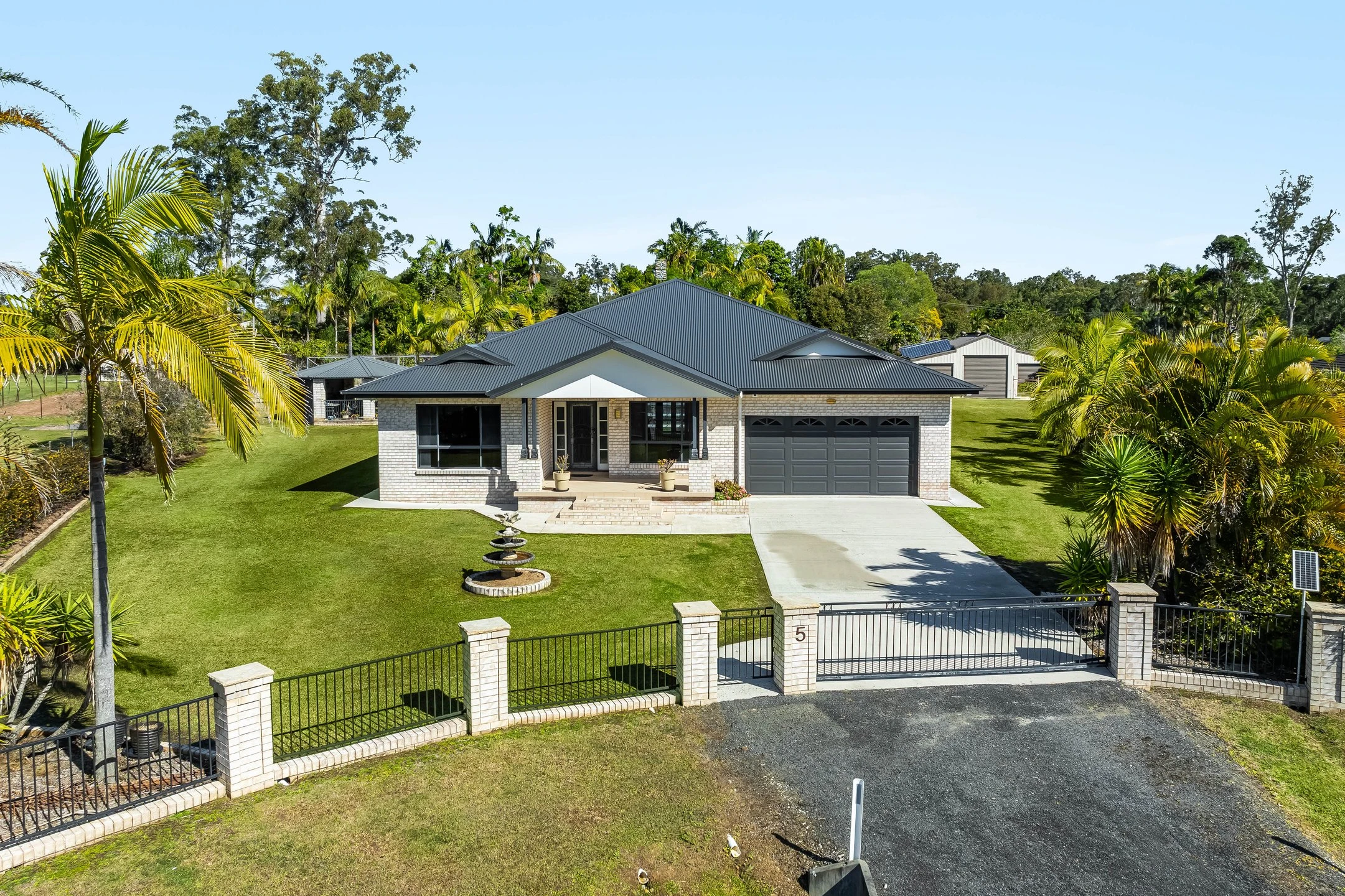 5 Cockatiel Crescent, Gulmarrad, NSW 2463