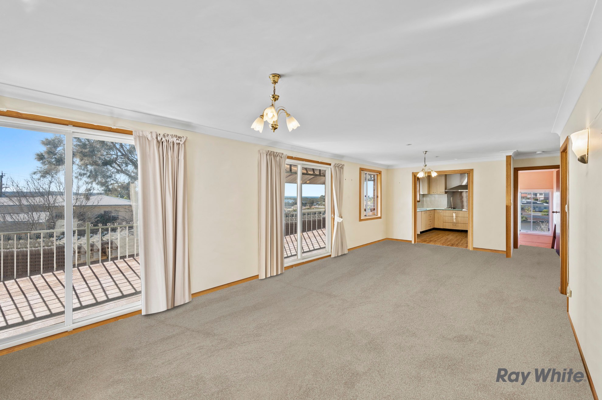 4 Coogee Place, Tuross Head, NSW 2537