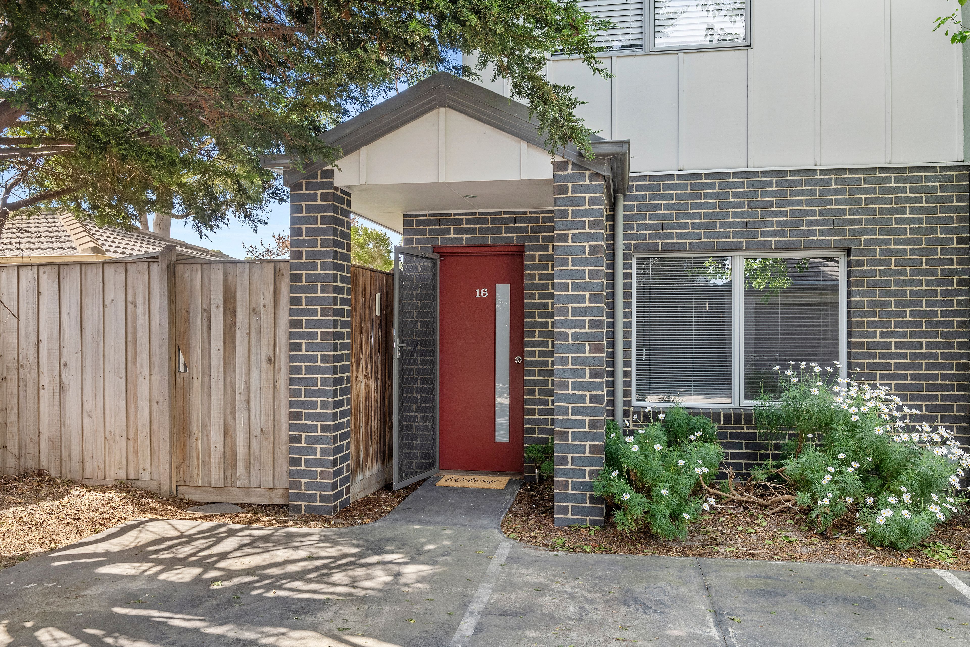 70 Wells Road, Seaford VIC 3198