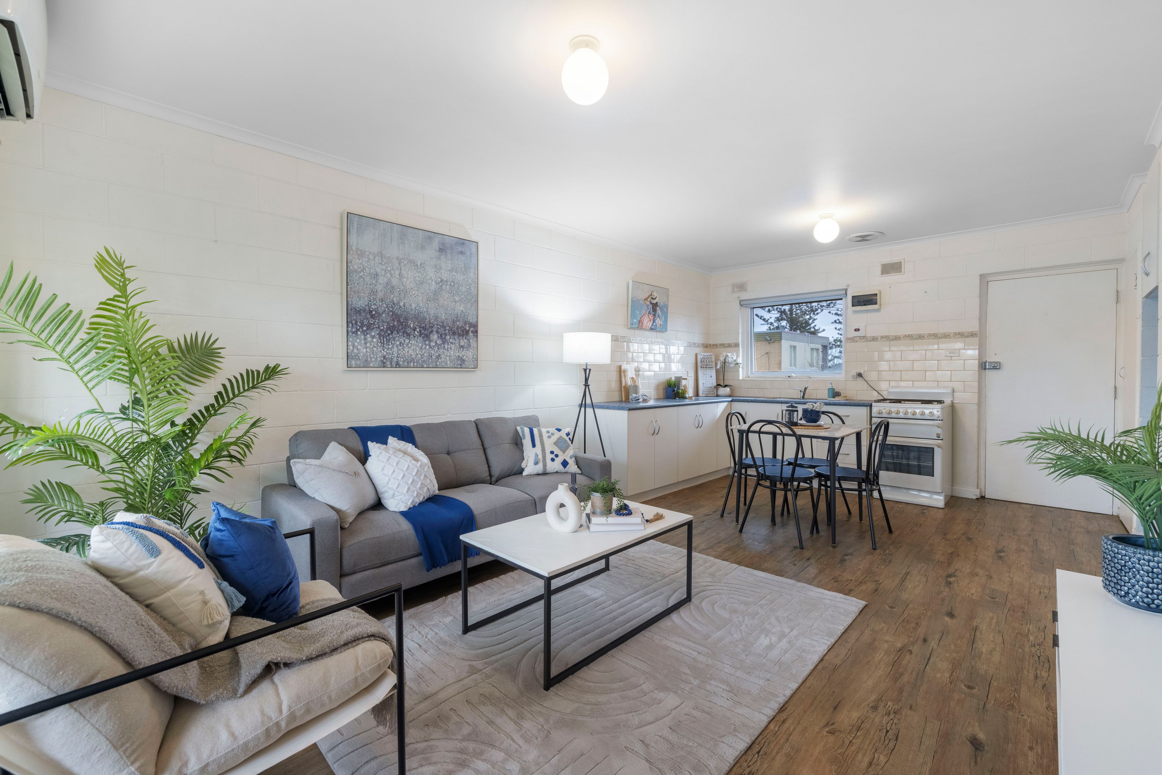 5/10 Albert Street — photo 4 of 18