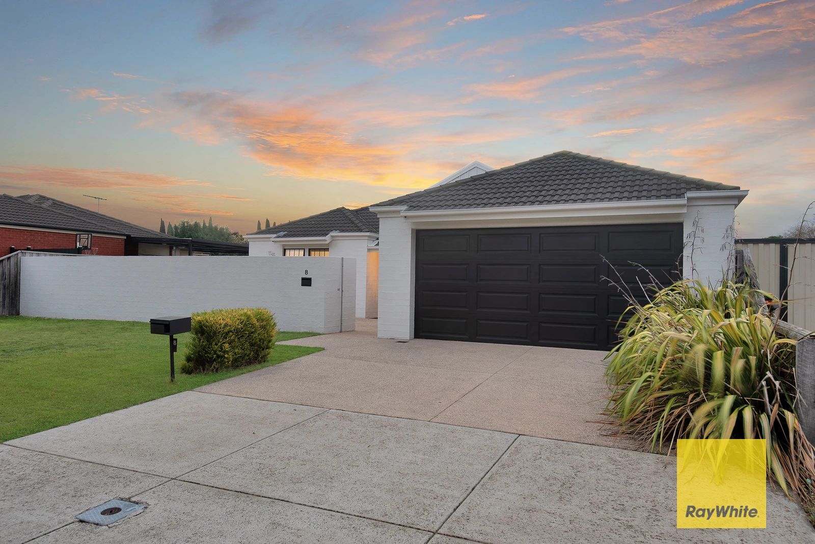 8 St Clair Avenue, Point Cook, VIC 3030