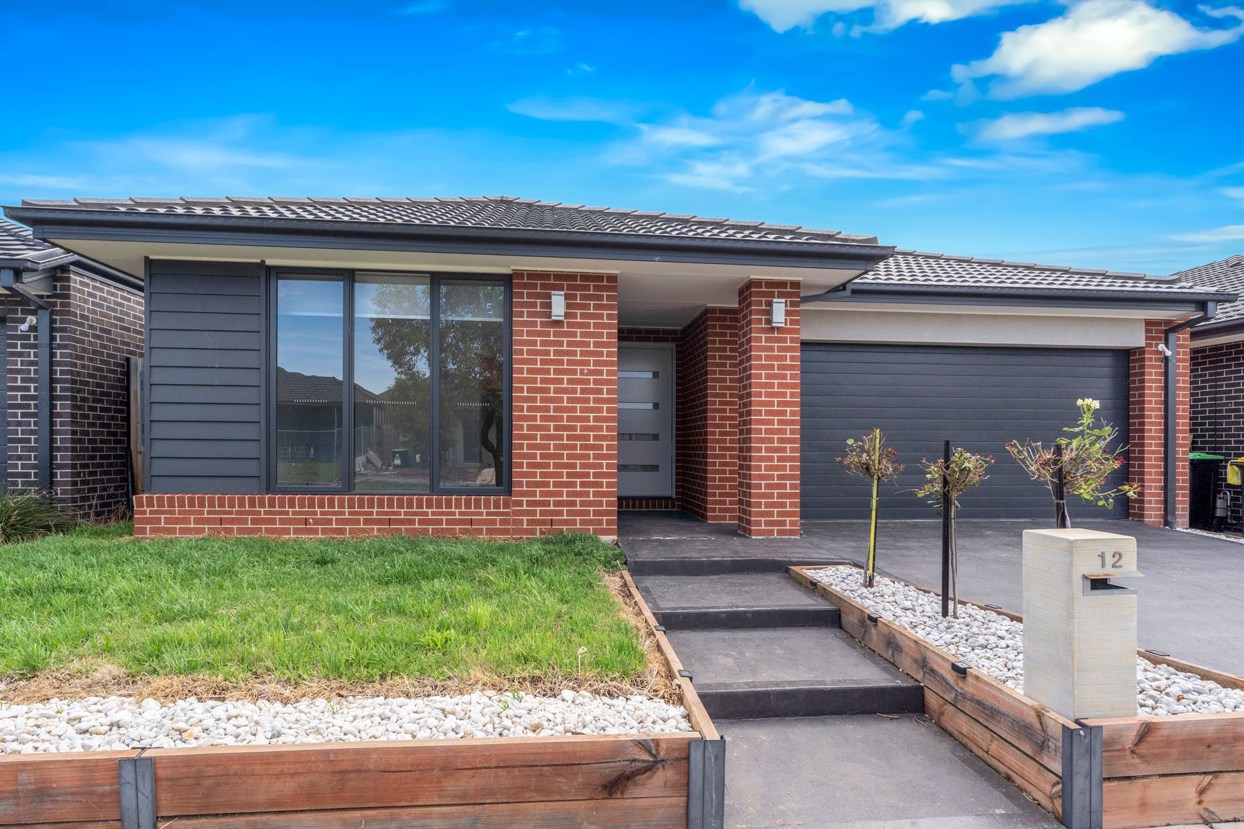 12 Pickering Street, Mickleham, VIC 3064