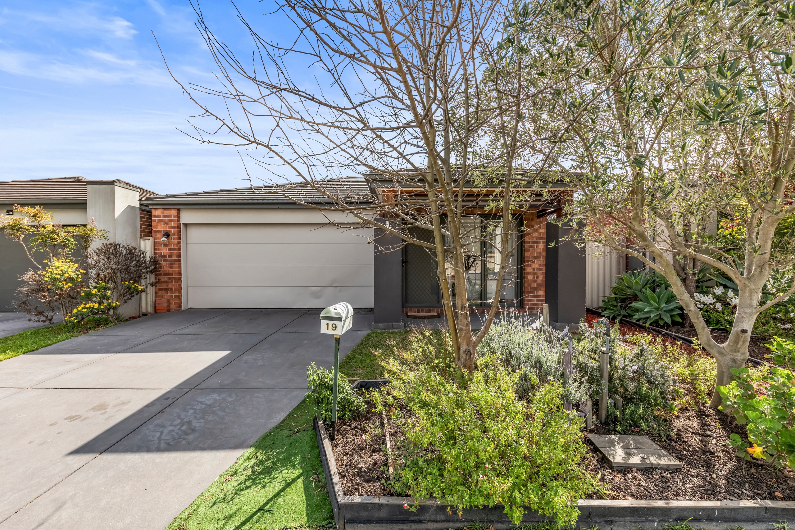 19 Farmdale Road, Pakenham, VIC 3810