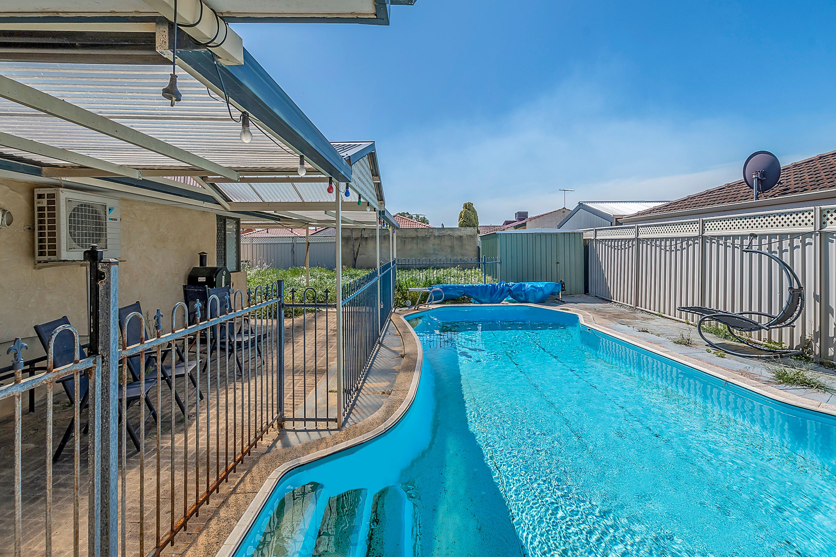 10 Ocean Place, Waikiki, WA 6169