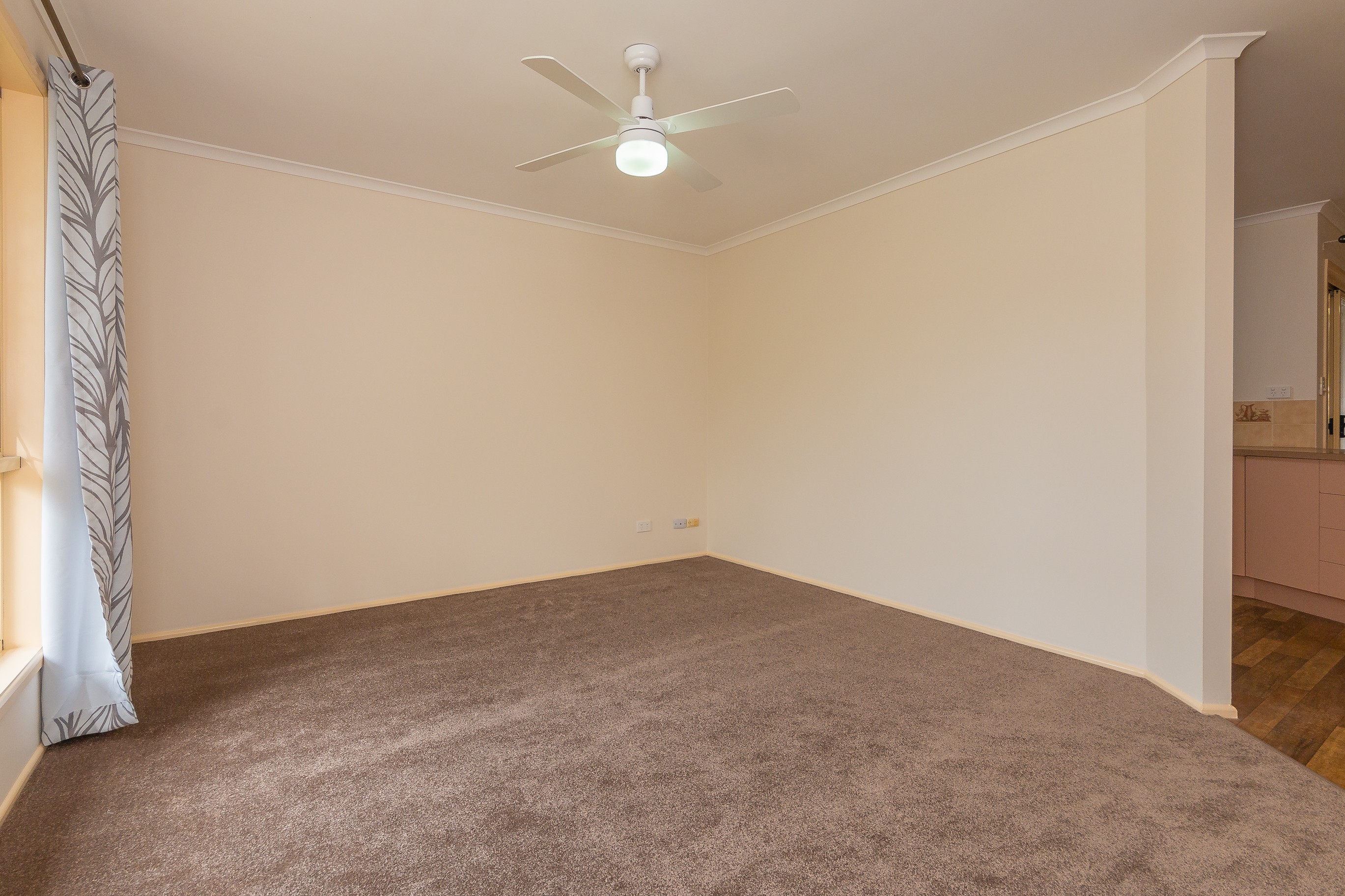 10 Morris Road, Kippa-Ring, QLD 4021