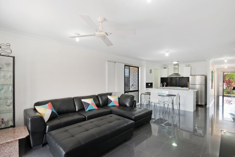 12 Shimao Crescent, North Lakes, QLD 4509