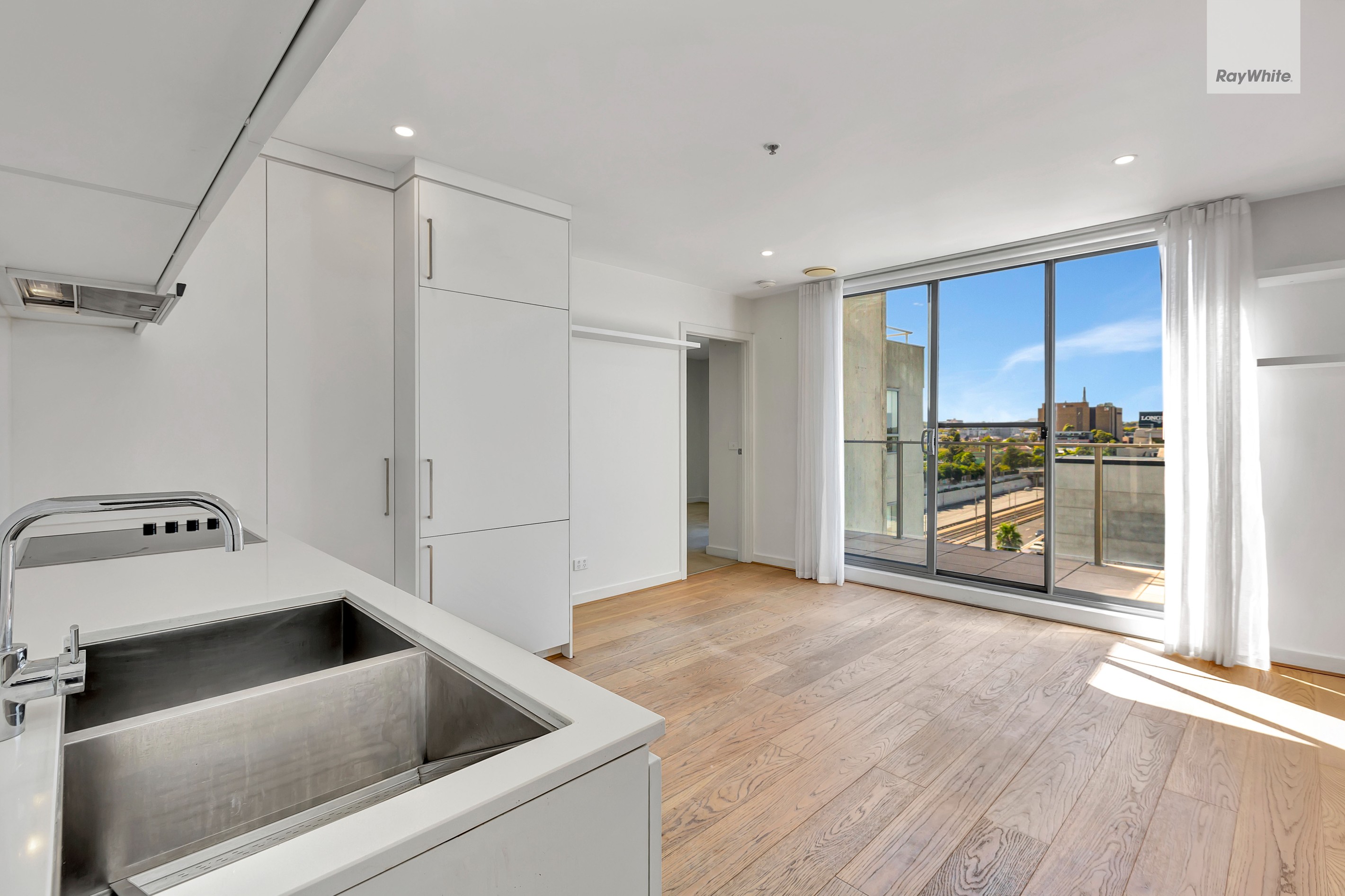 708/13 Wellington Street, St Kilda, VIC 3182