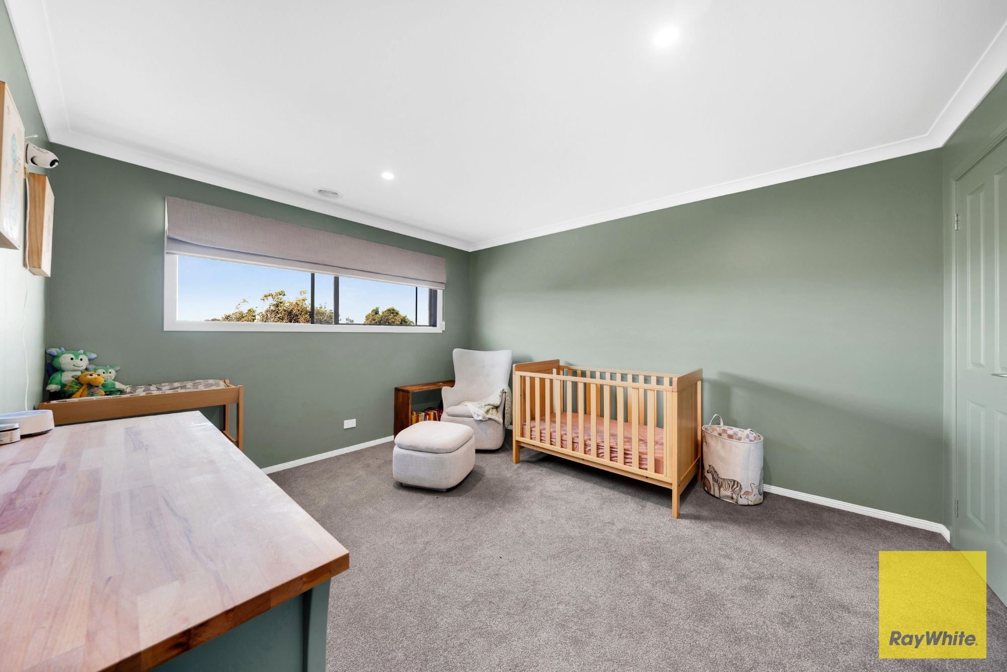 16 Loire Close — photo 24 of 30