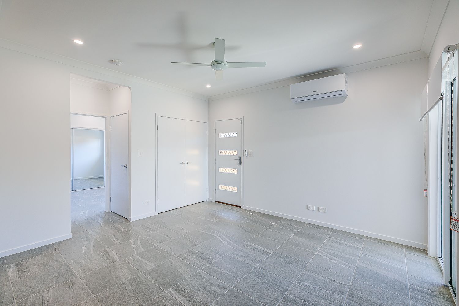 1/34 Redzel Court — photo 6 of 11