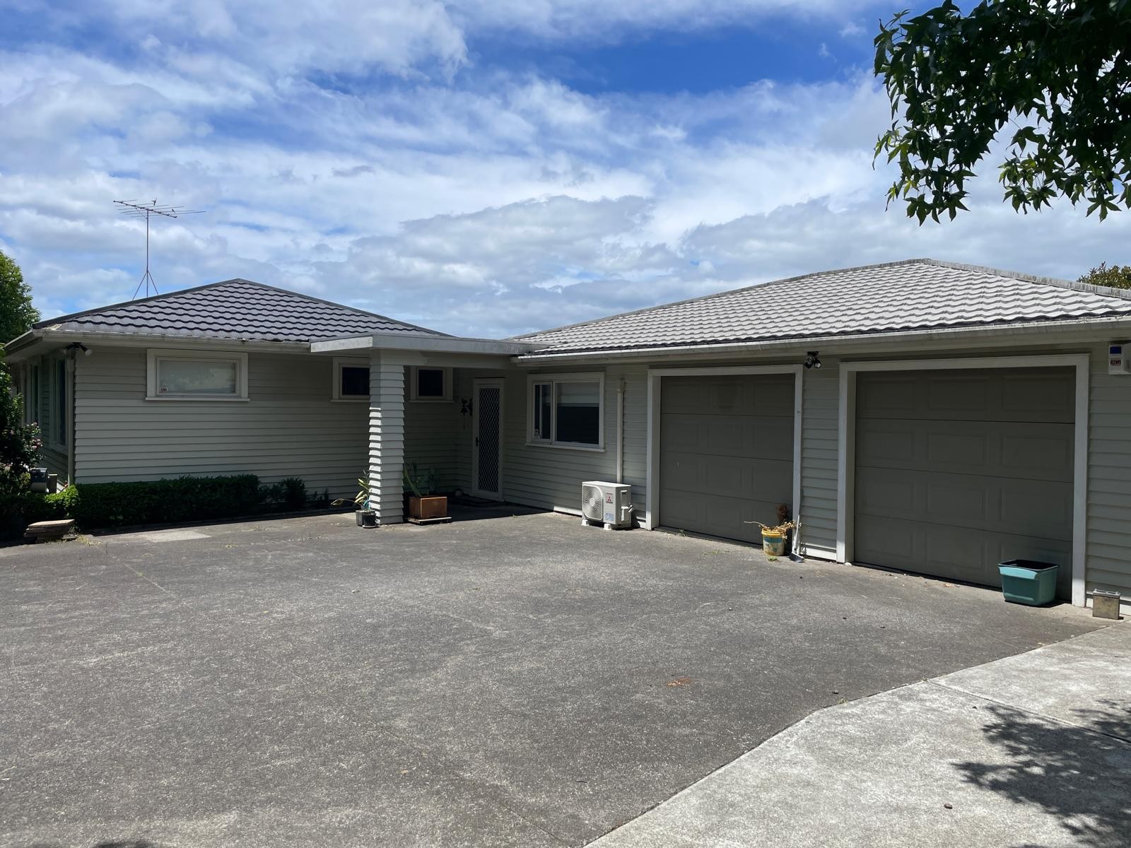 35 Murphys Road, Flat Bush, Manukau City