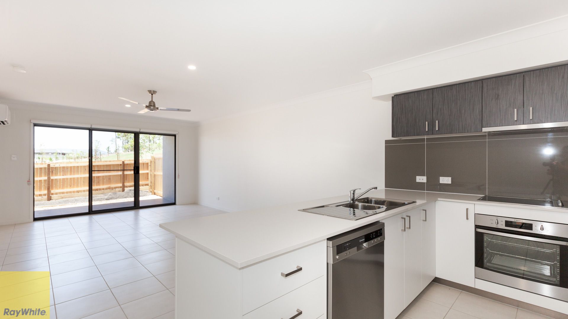 75 Slate Street, Yarrabilba, QLD 4207