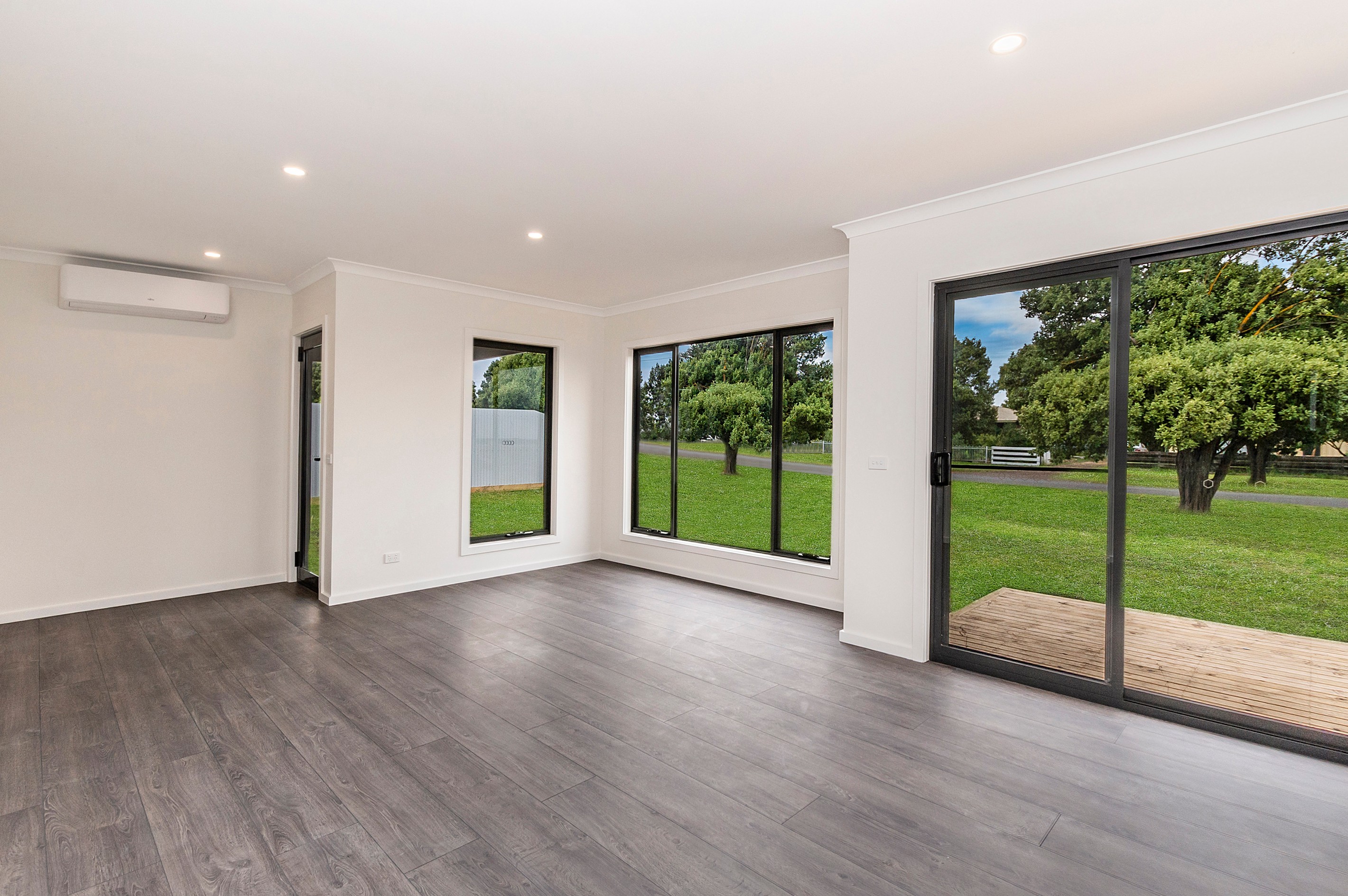 2/76 Dowling Street, Mortlake, VIC 3272