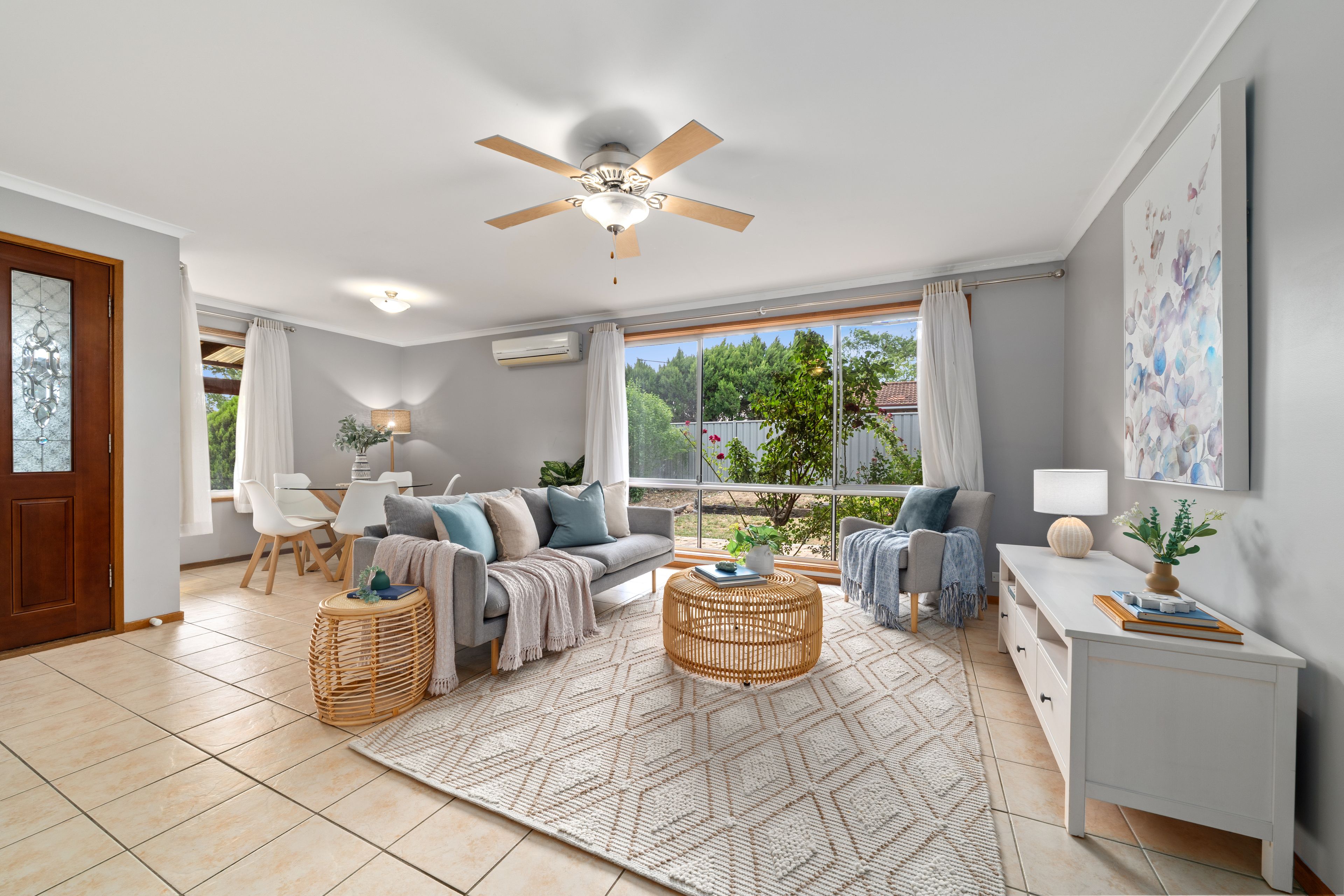 225 Ellerston Avenue, Isabella Plains, ACT 2905