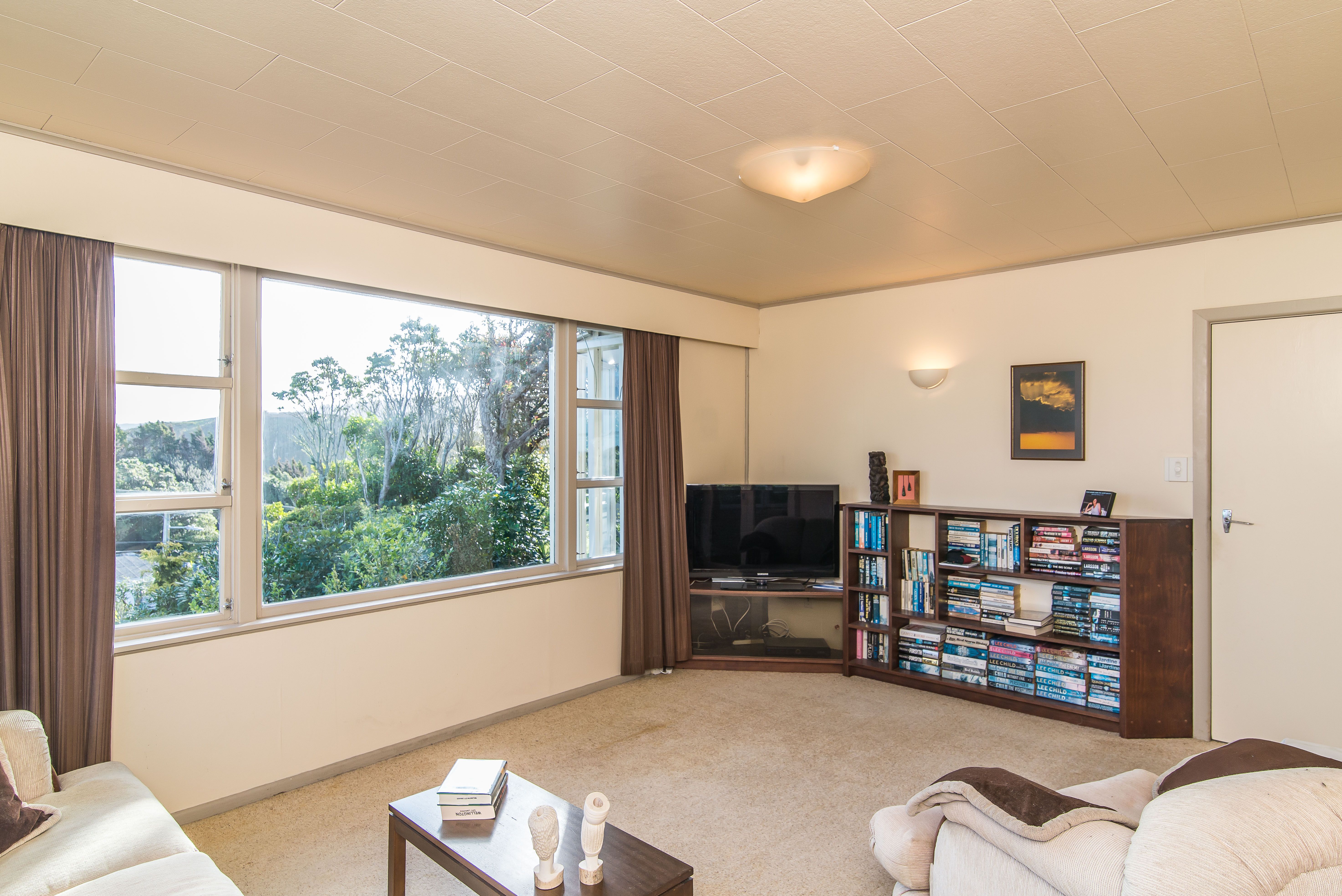 29 Miles Crescent, Newlands, Wellington City