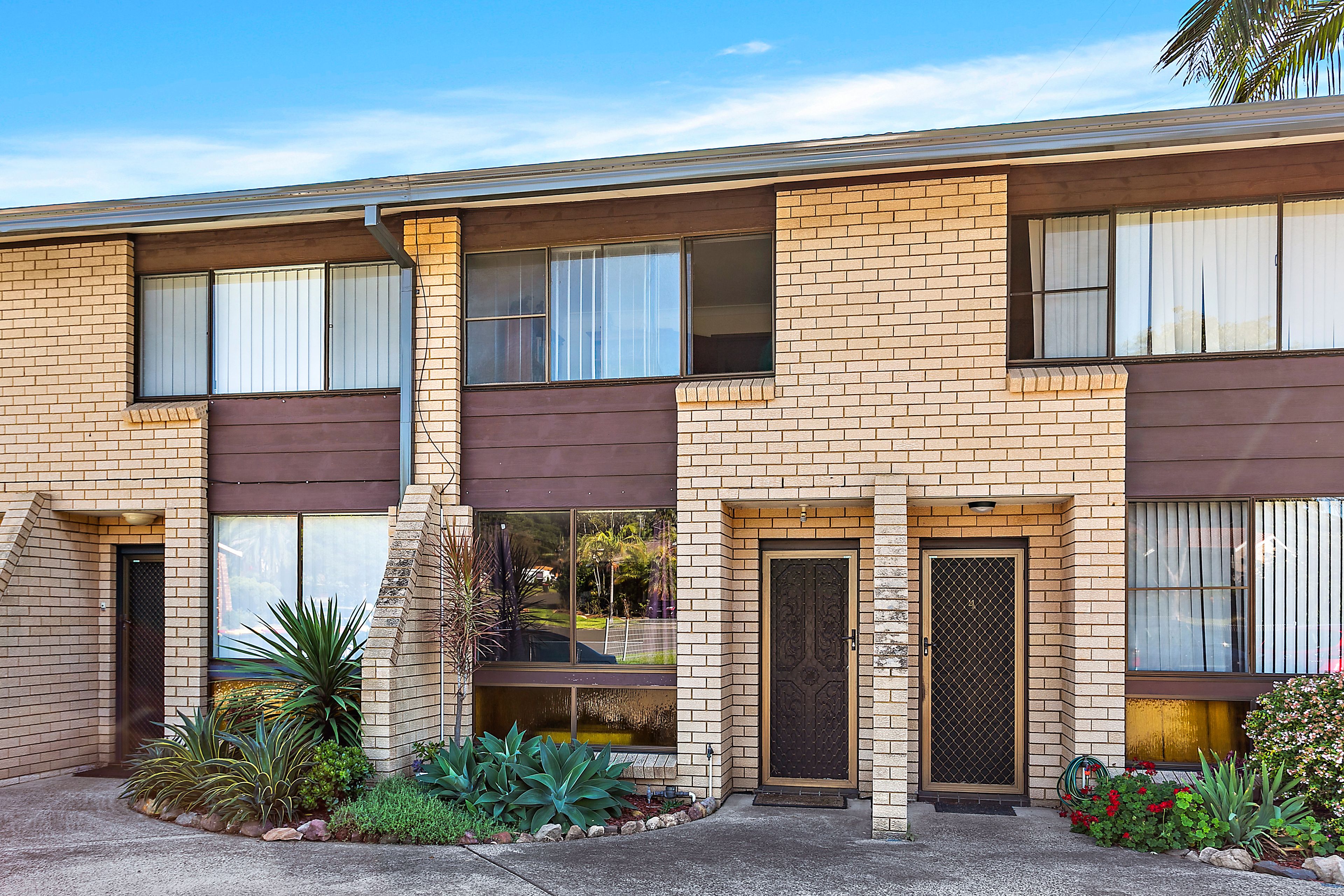 2 Blackbutt Way, Barrack Heights NSW 2528
