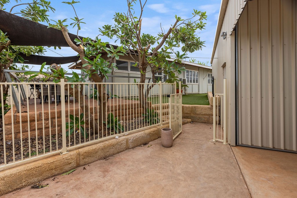 5 Tonge Place, Exmouth, WA 6707