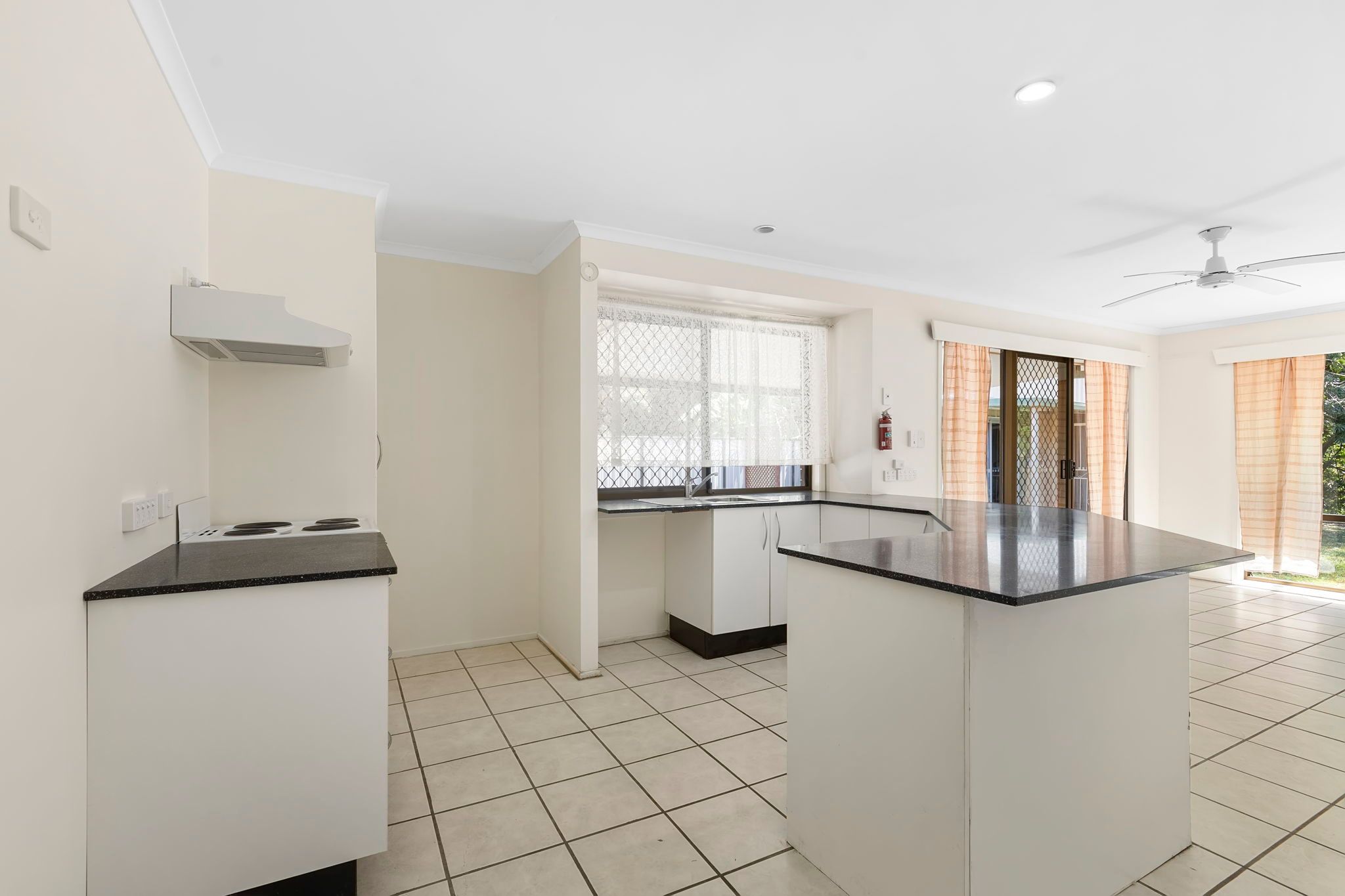 11 Lanena Street — photo 6 of 14