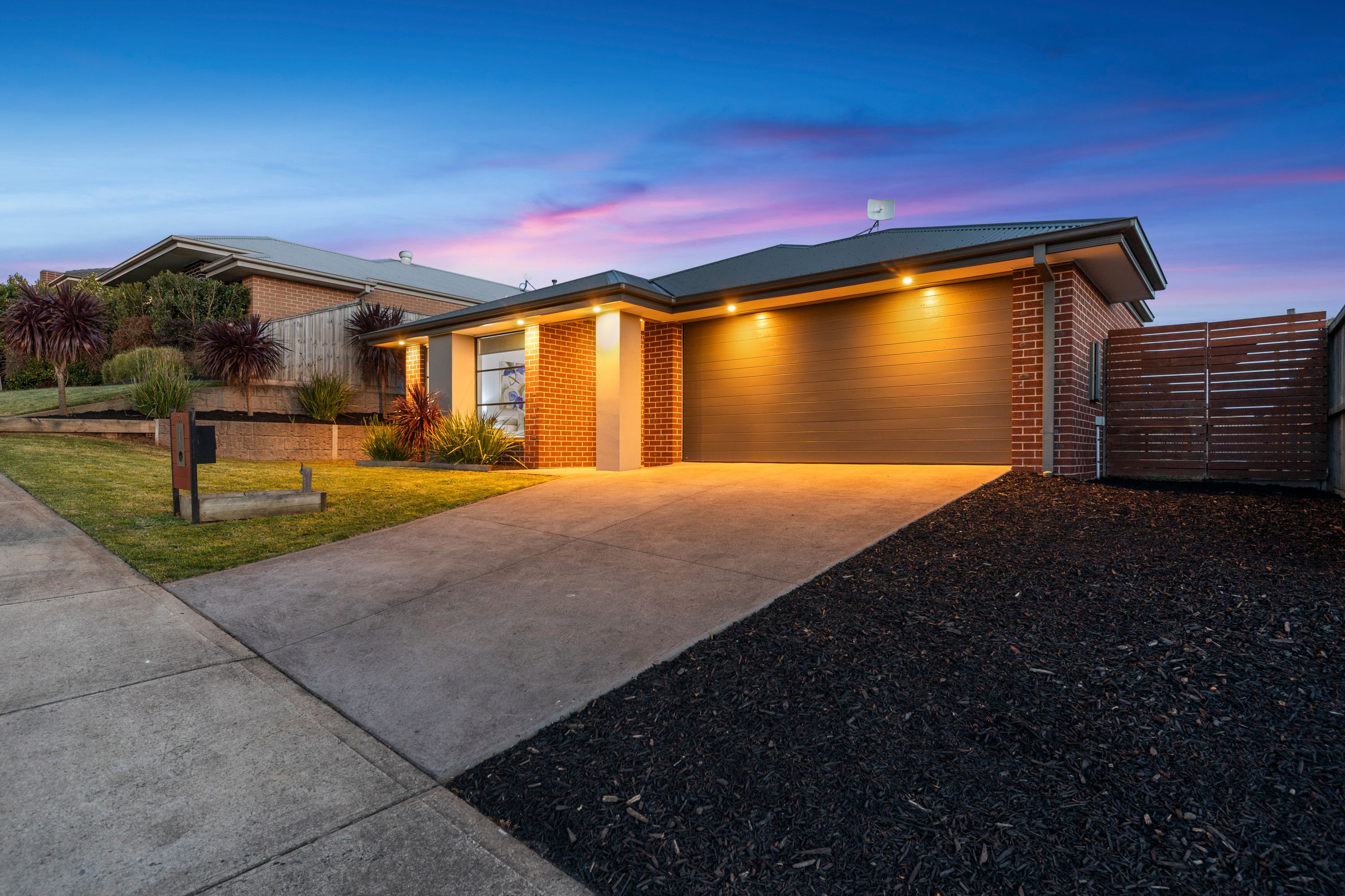64 Silkwood Drive, Warragul, VIC 3820