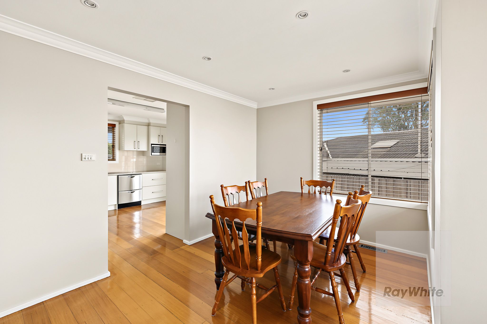 18 Belair Court — photo 5 of 15