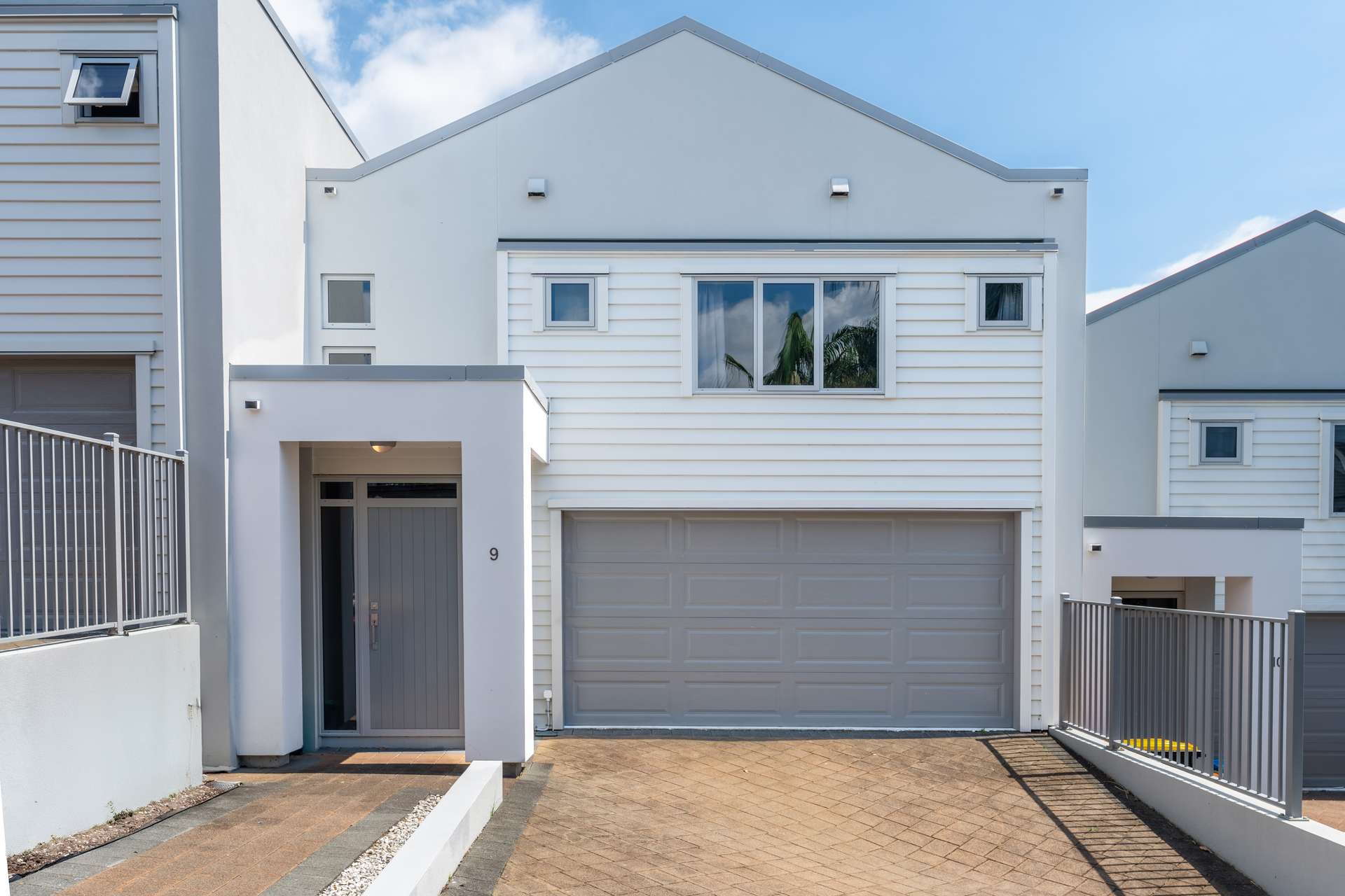 9/19 Brodie Place photo 1