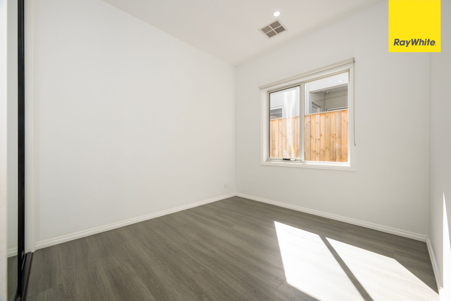 6 Watton Street — photo 6 of 17