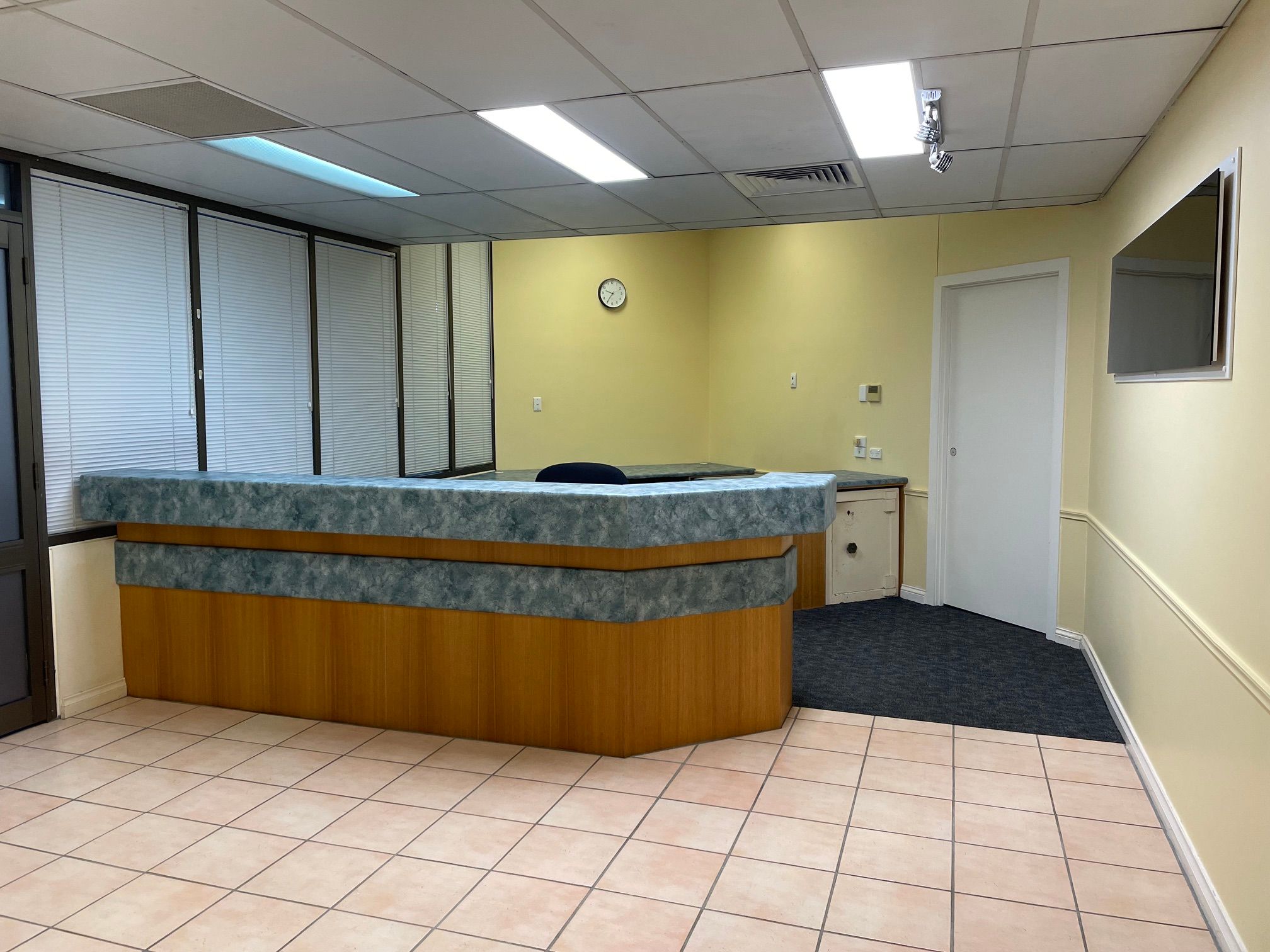 Suites/14&15/12-20 Toogood Road, Woree, QLD 4868