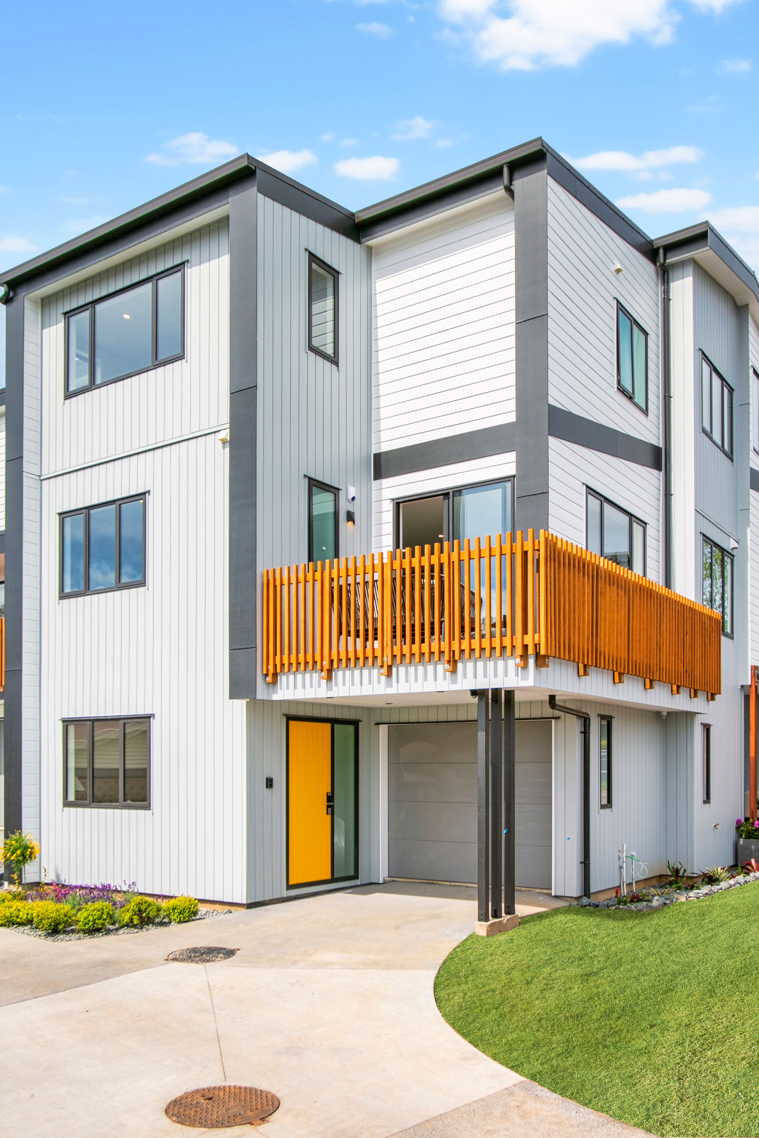 2/3 Haughey Avenue, Three Kings, Auckland City