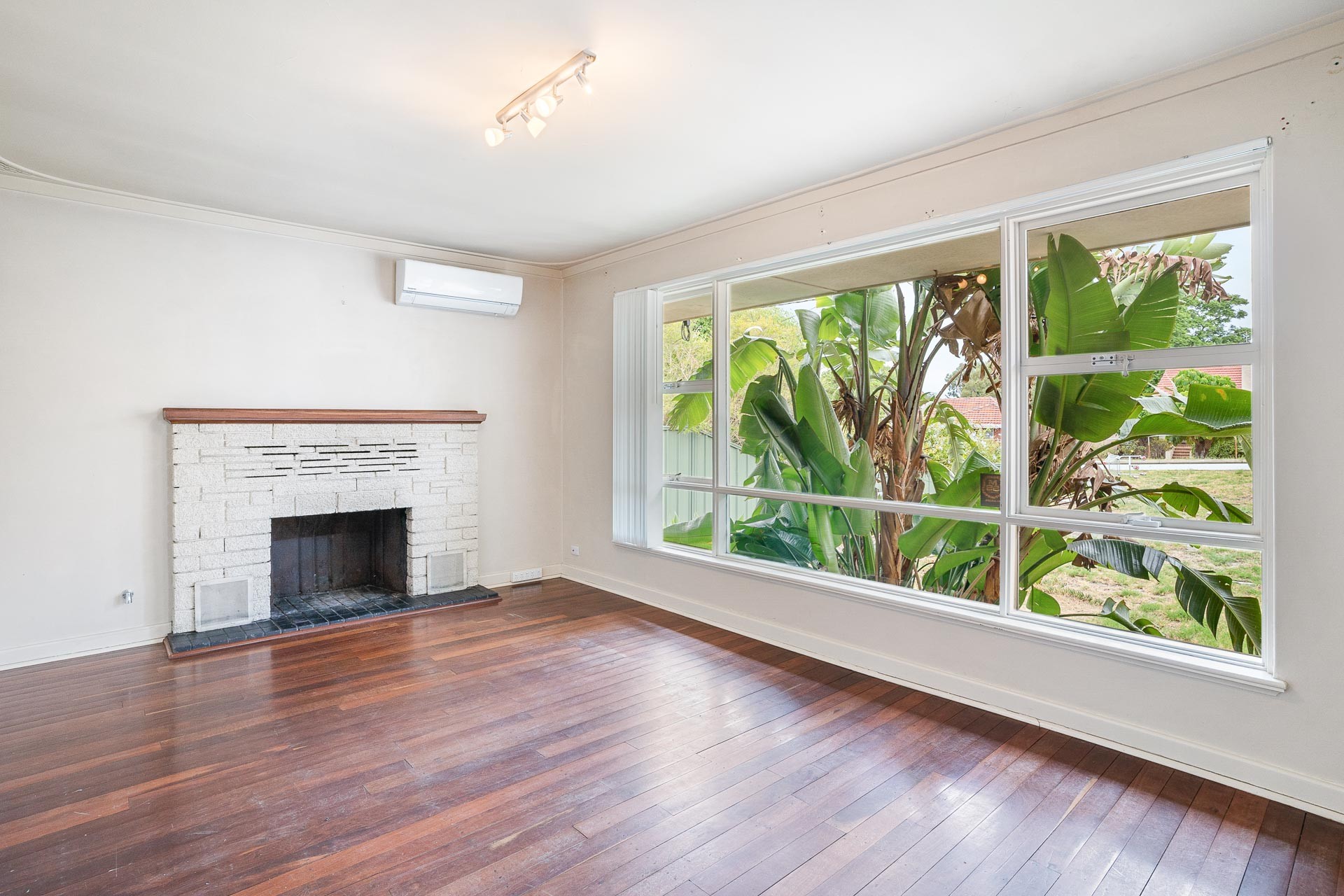 339 Fulham Street, Cloverdale, WA 6105