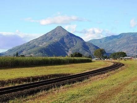 5 Coutts Close, Gordonvale QLD 4865