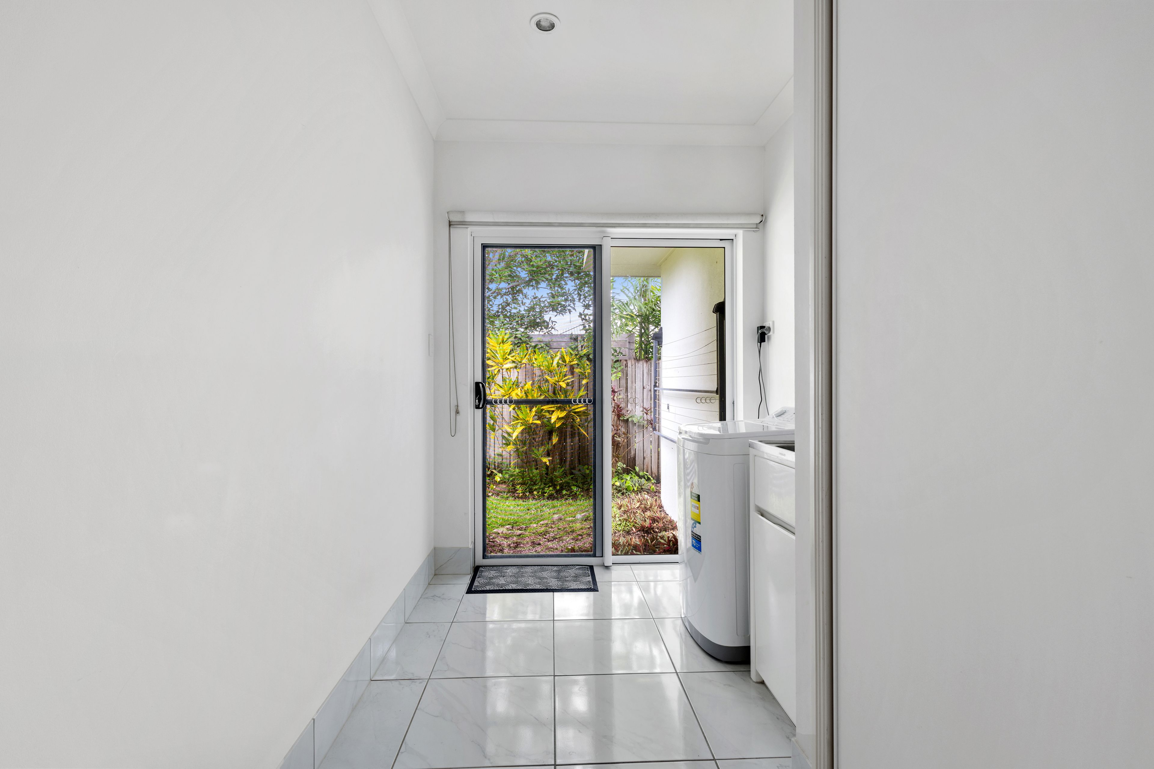 6 Yiki Street — photo 26 of 30
